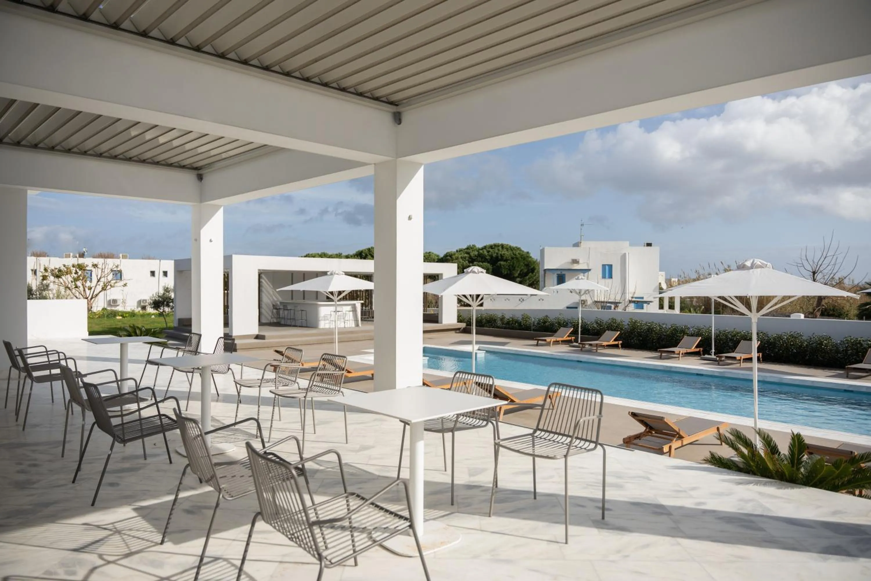 Restaurant/places to eat in Tzanis Resort Skyros