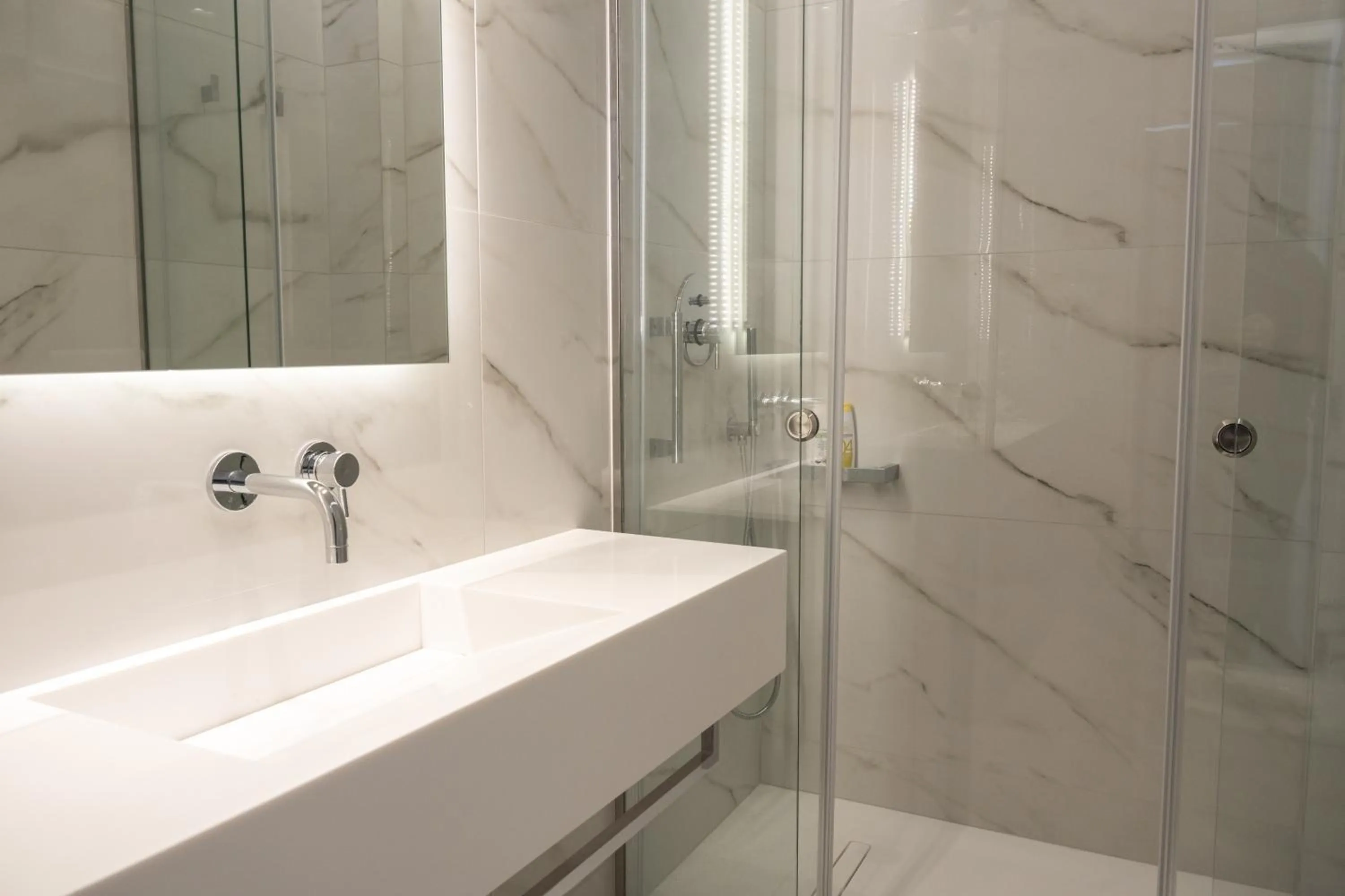 Shower in Tzanis Resort Skyros