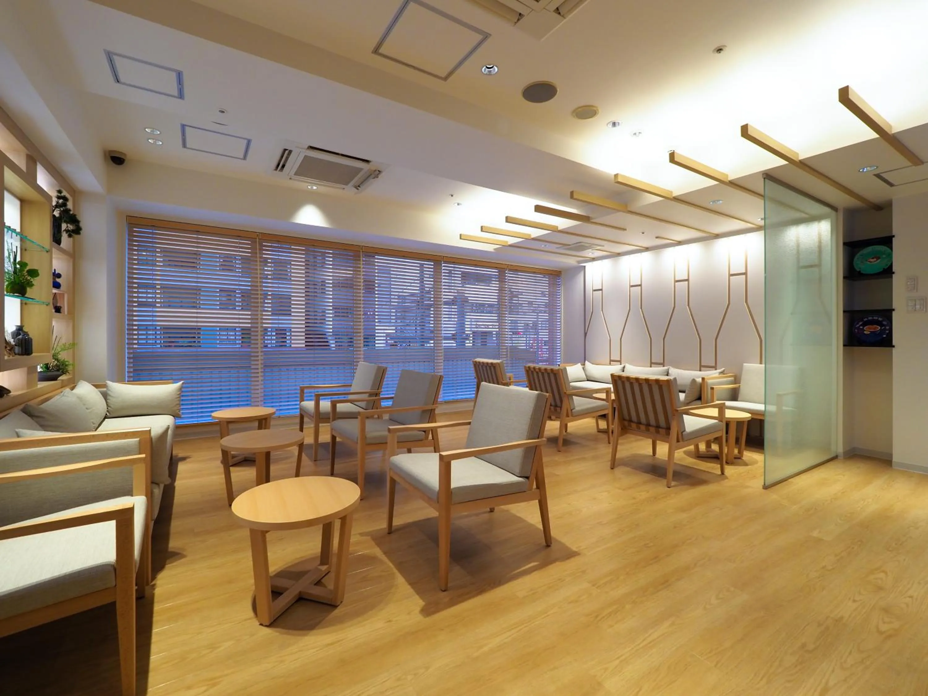 Communal lounge/ TV room in Far East Village Hotel Tokyo, Asakusa