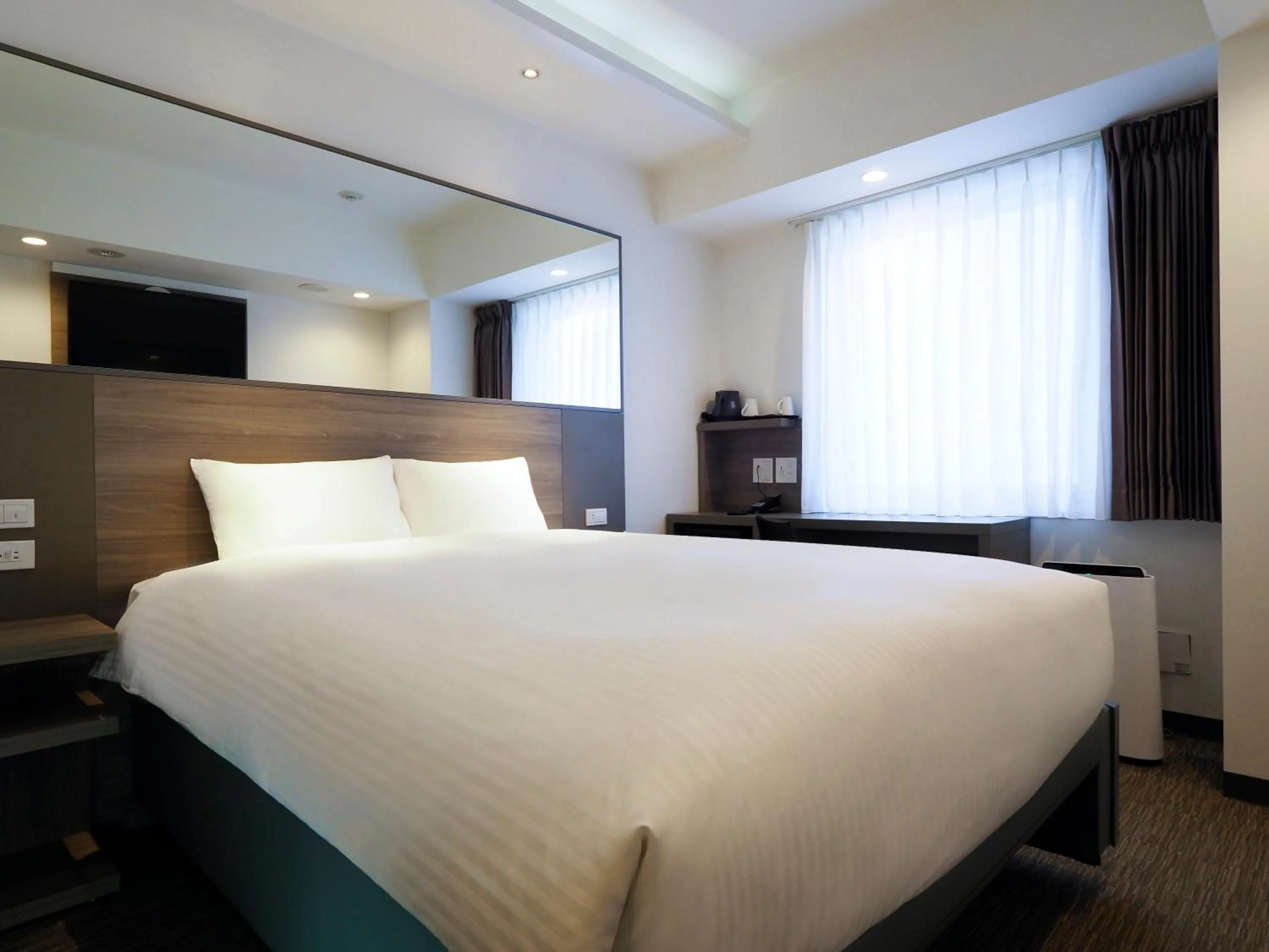 Bedroom, Bed in Far East Village Hotel Tokyo, Asakusa