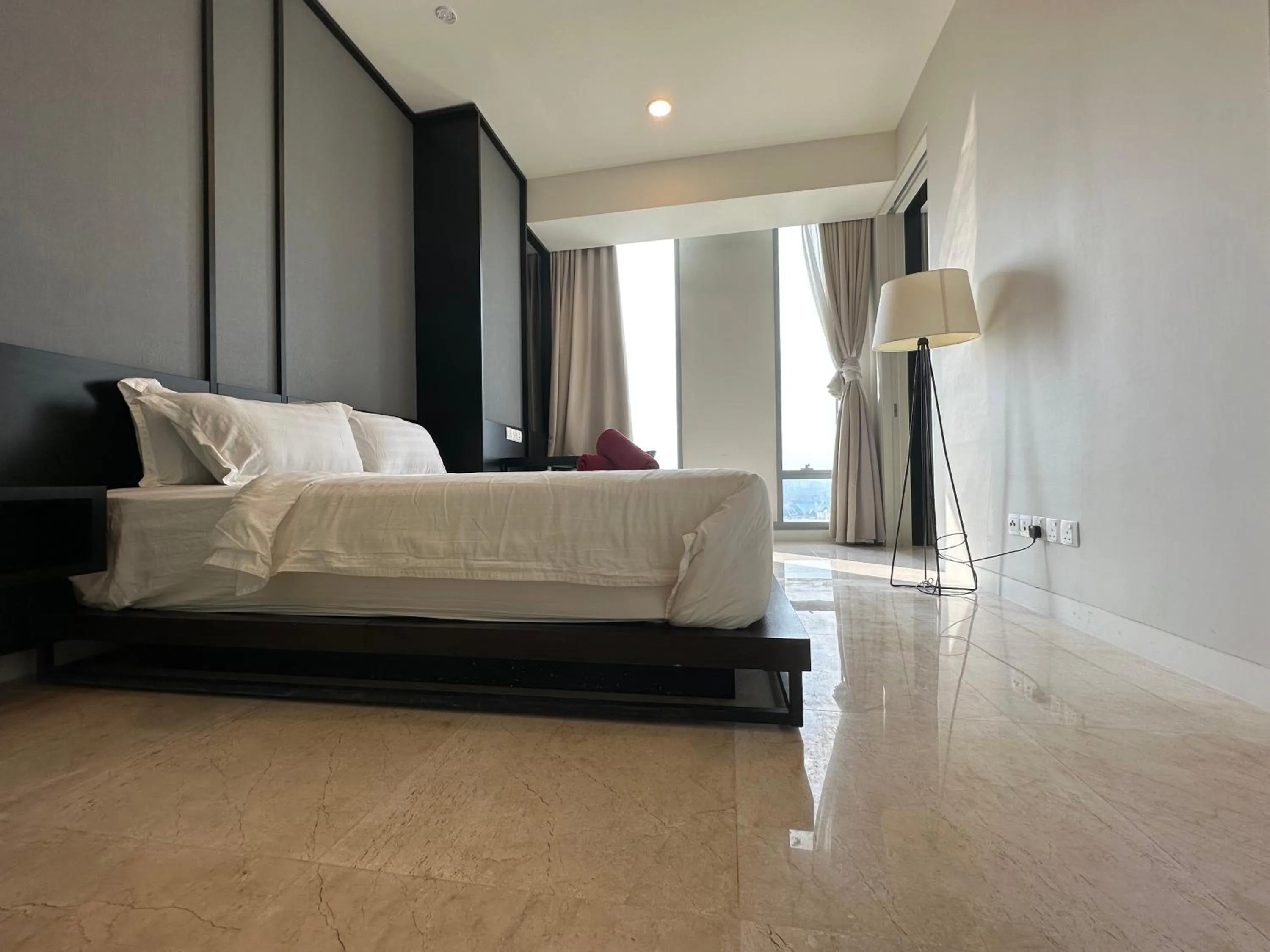 Bed in Tropicana The Residence Klcc By Sky World