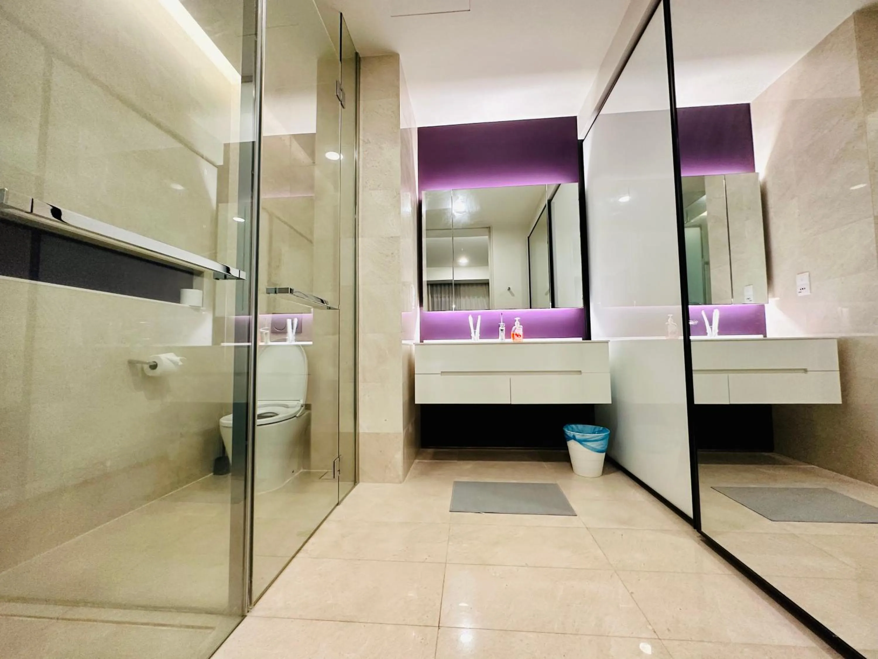 Shower in Tropicana The Residence Klcc By Sky World