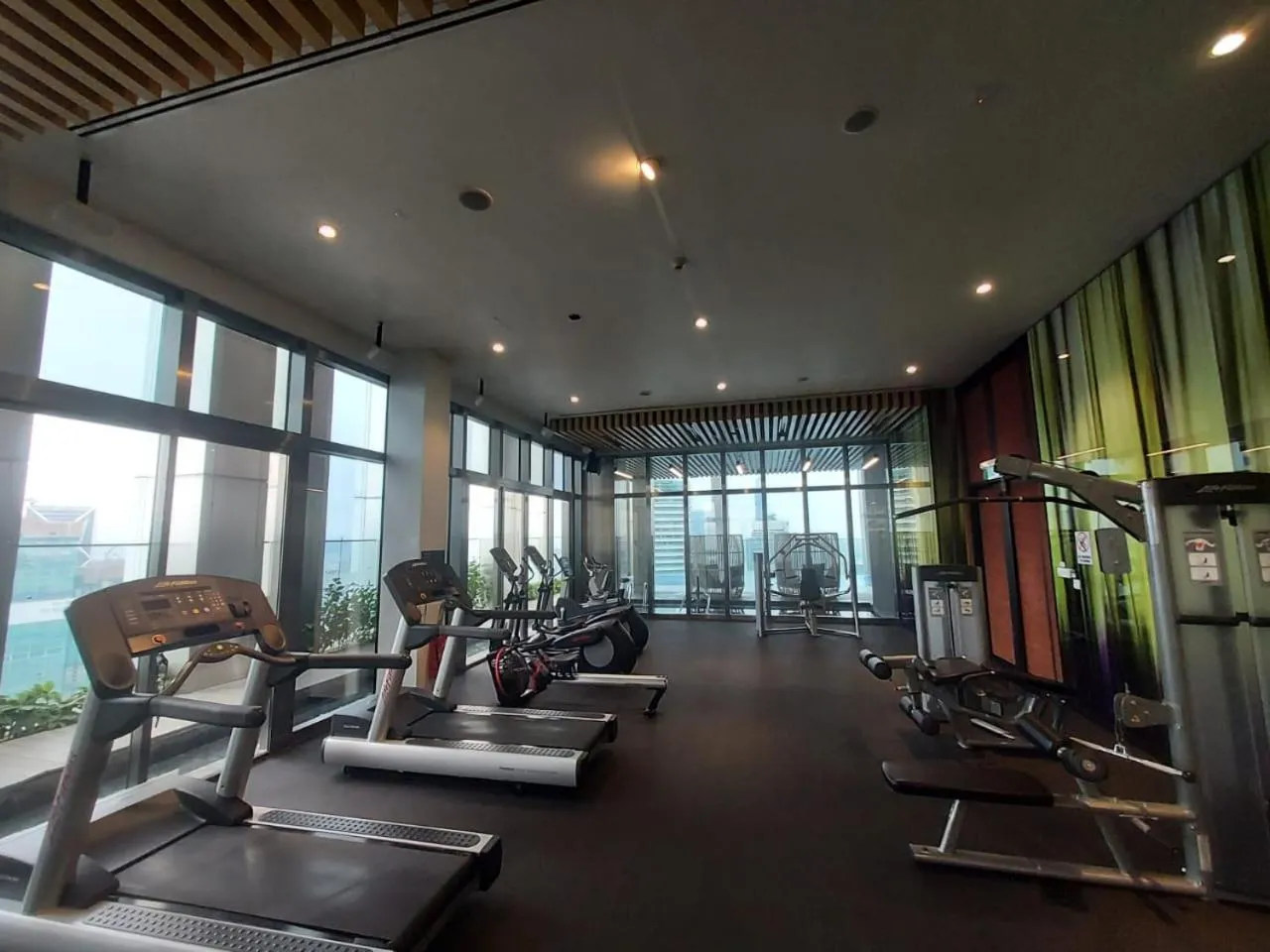 Fitness centre/facilities in Tropicana The Residence Klcc By Sky World
