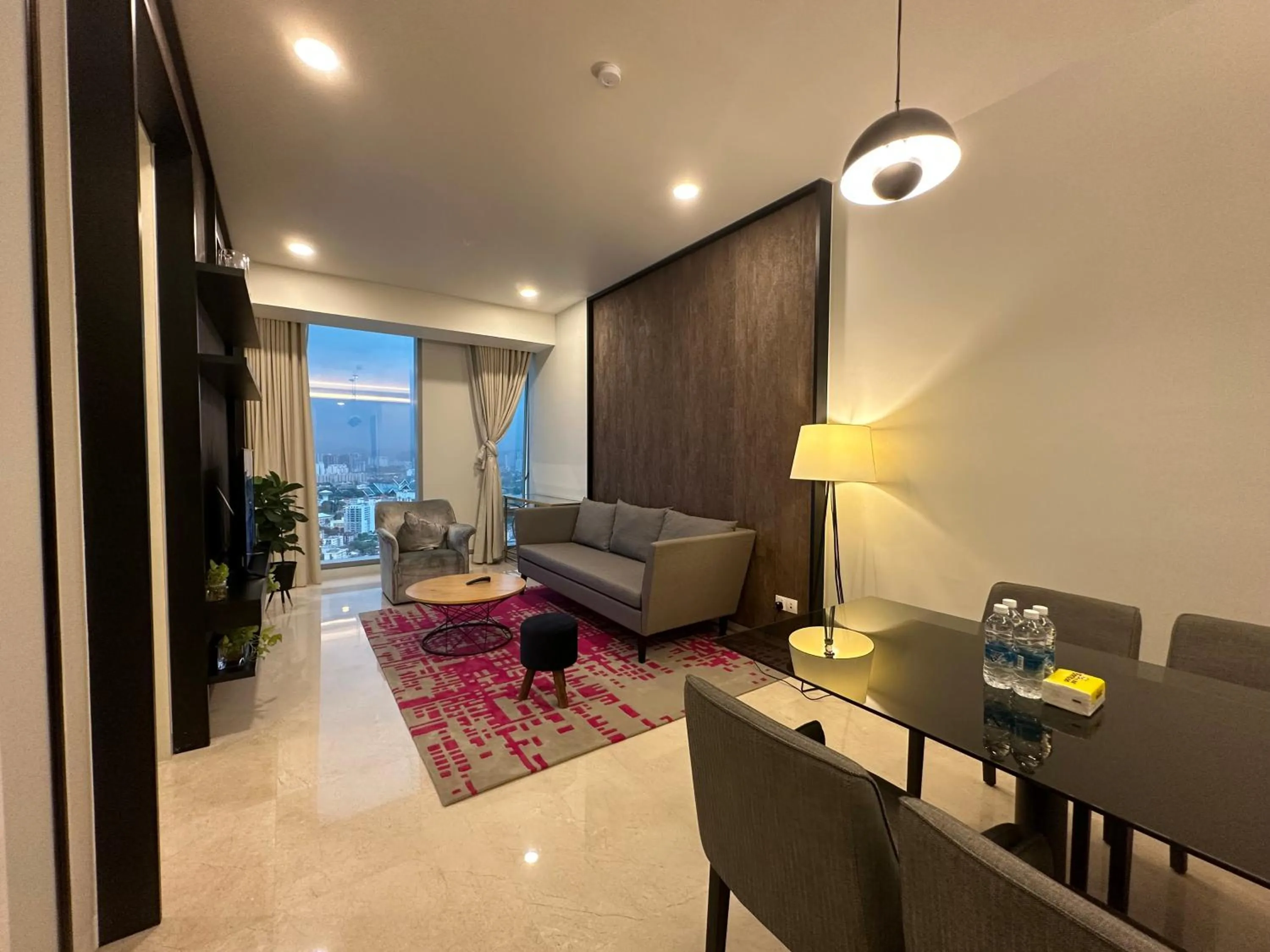 TV and multimedia in Tropicana The Residence Klcc By Sky World