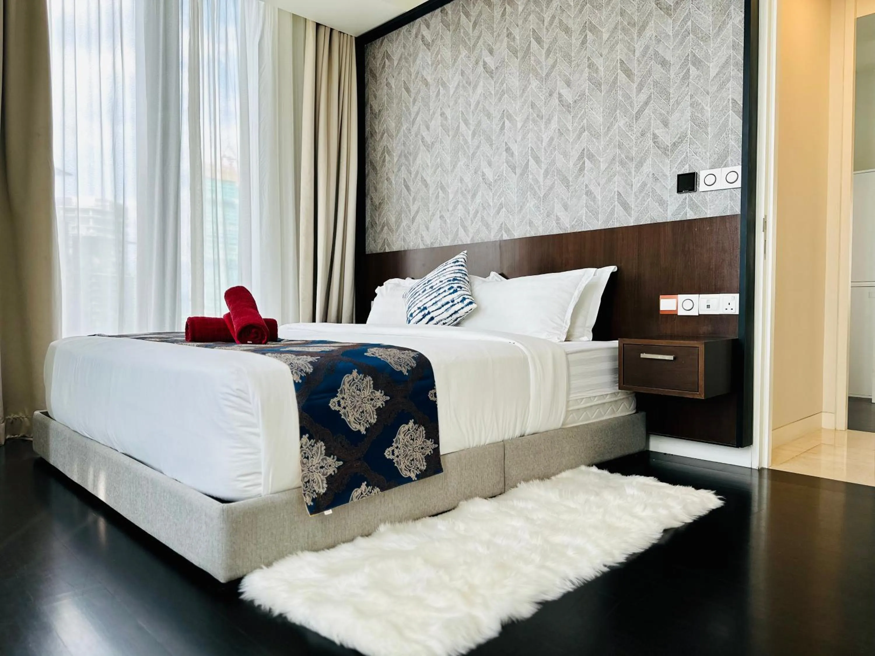 Bed in Tropicana The Residence Klcc By Sky World