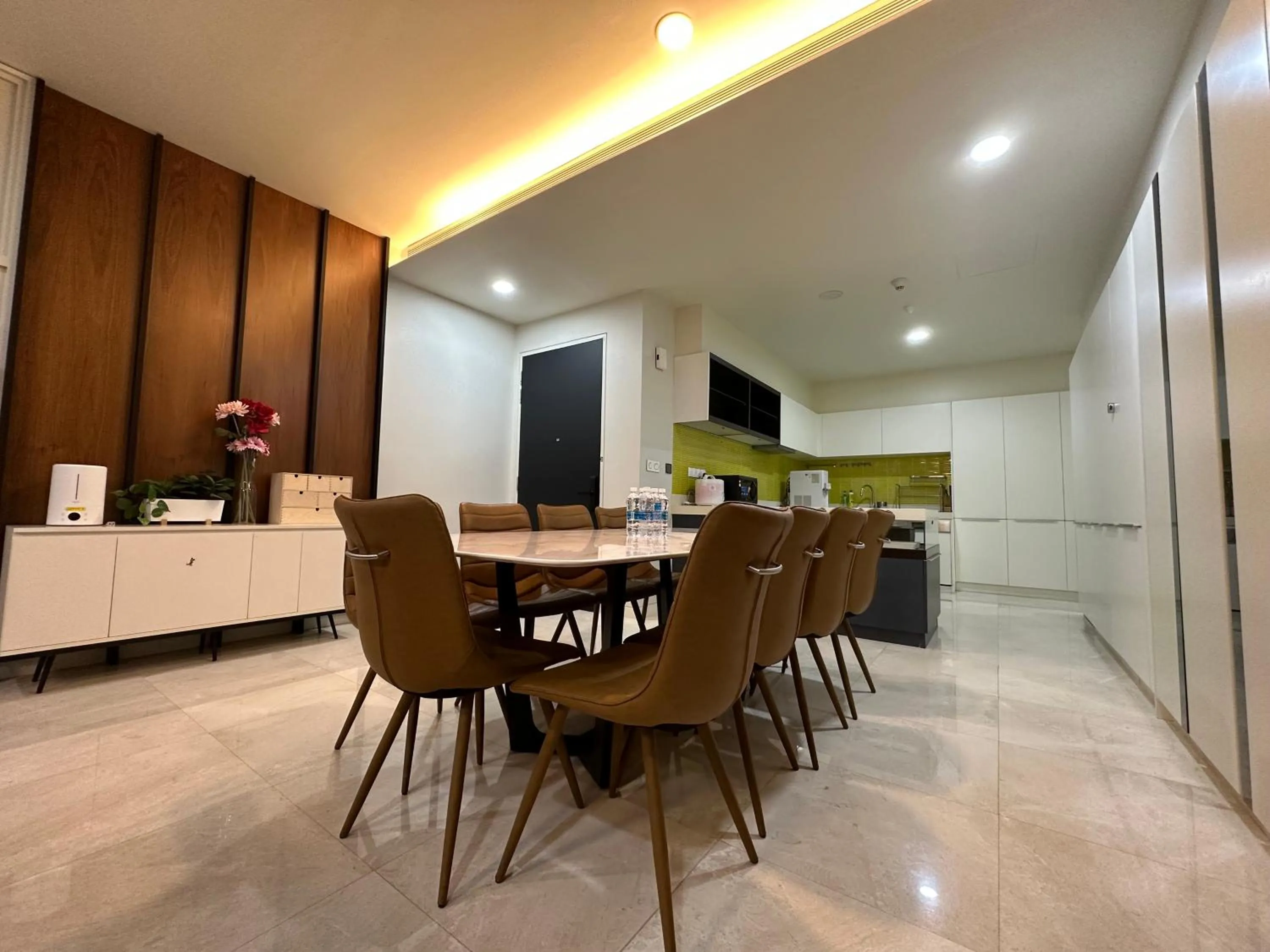 Living room in Tropicana The Residence Klcc By Sky World