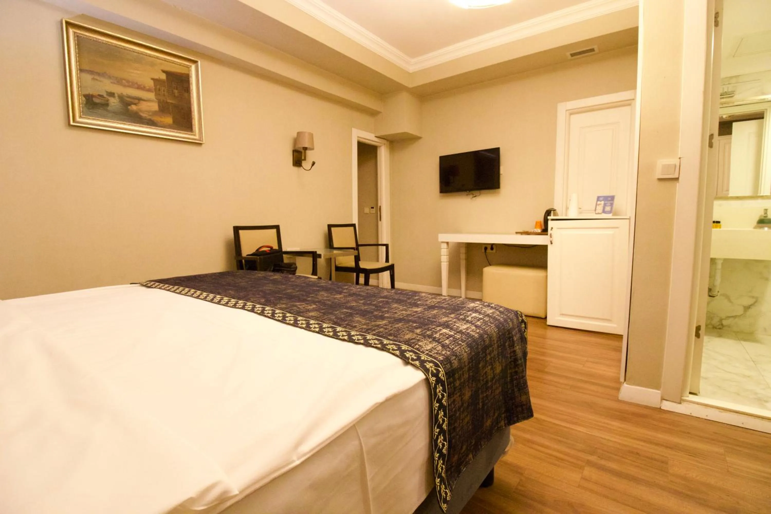 Bed in Olympos Garden Hotel