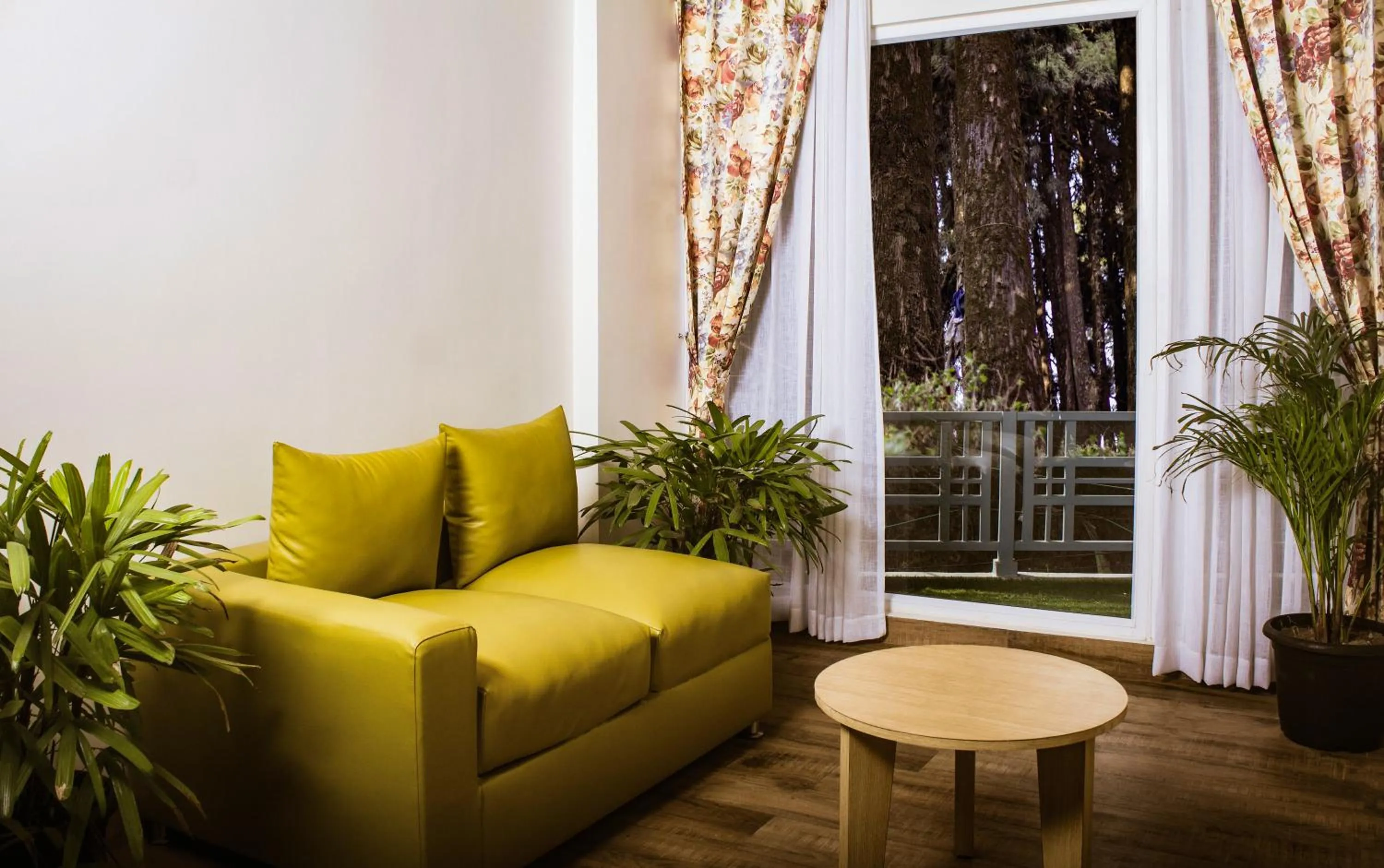 Lounge or bar in Mount Lungta Boutique Hotel & Spa