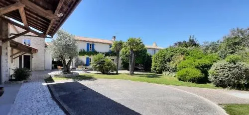 "LA ROCHELLE LODGE" Chambres d'Hôtes