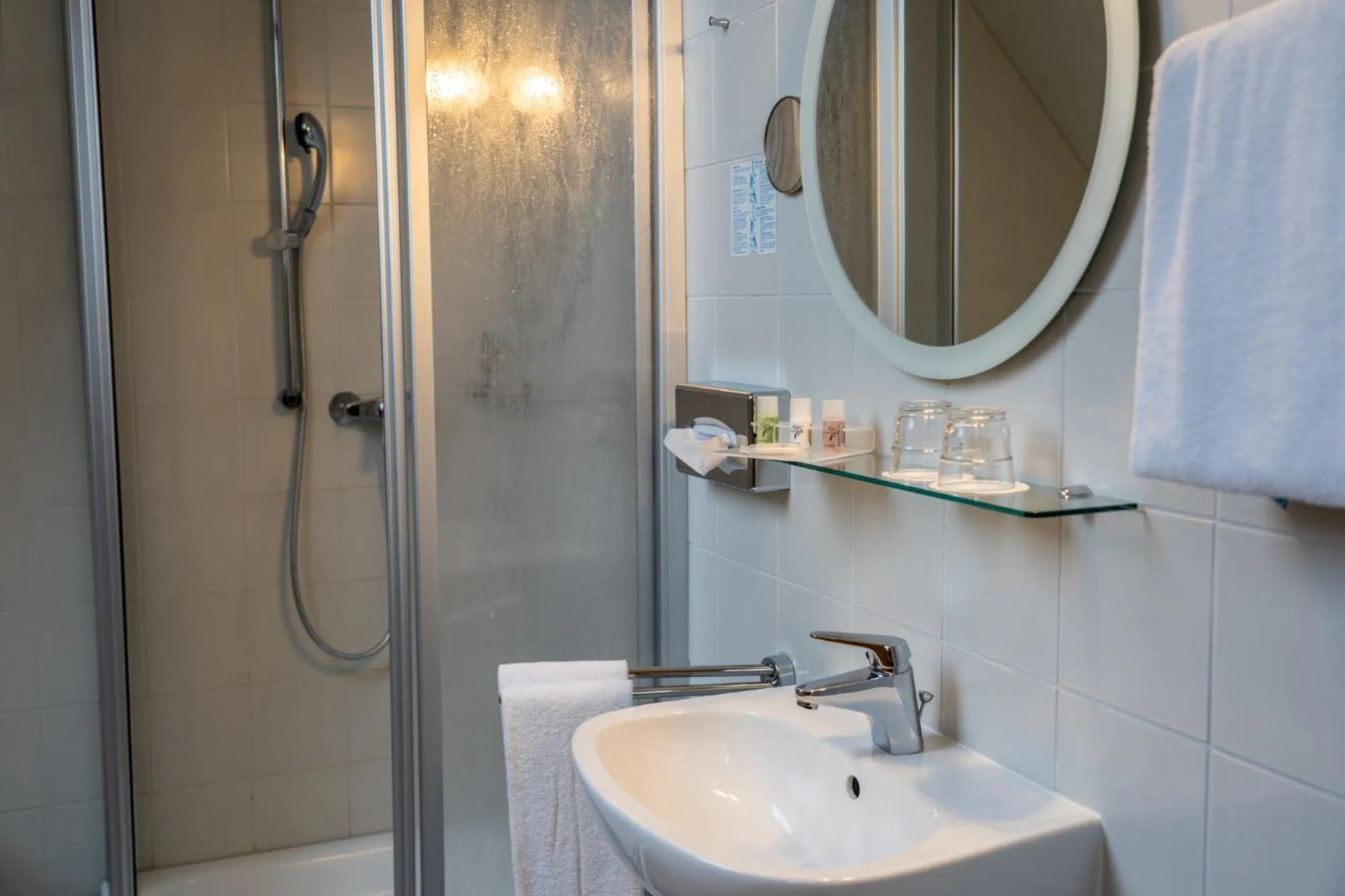 Bathroom in Hotel Fichtelberghaus - ganz oben im Erzgebirge