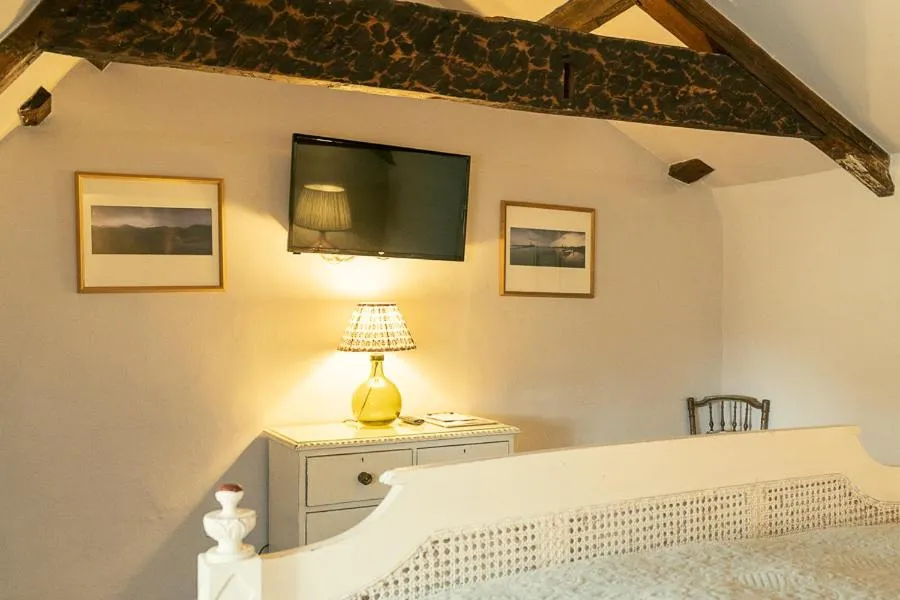 Bed in Fritton Lake - The Clubhouse