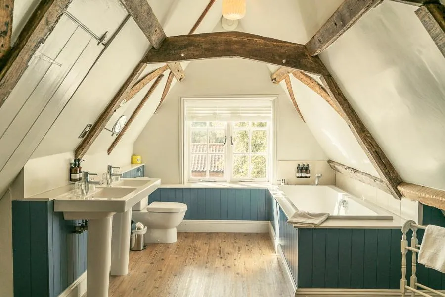 Fritton Lake - The Clubhouse