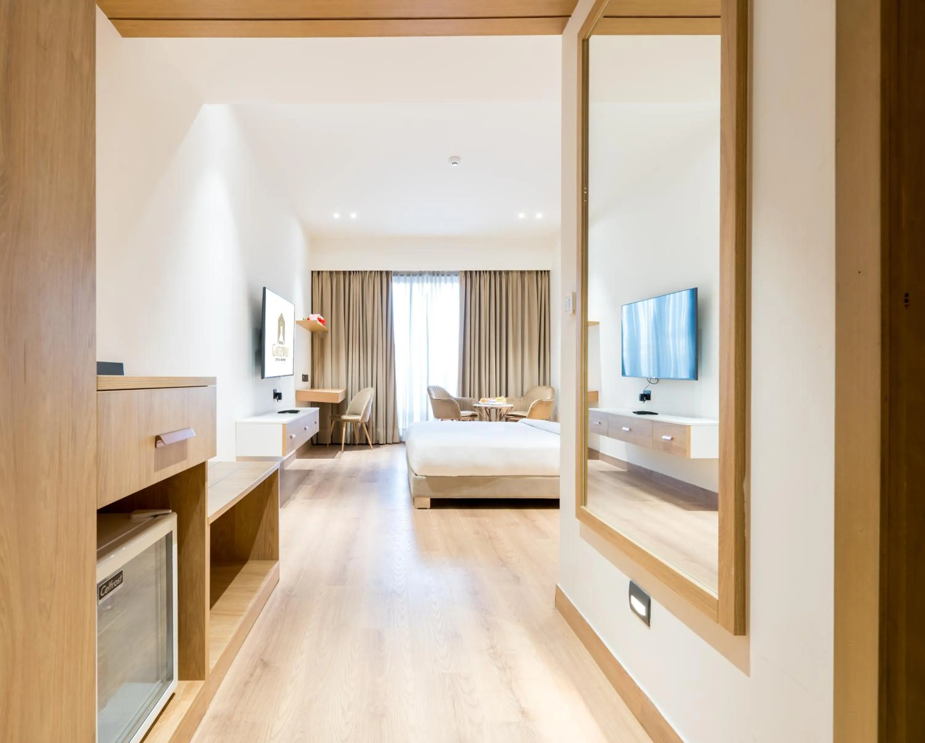 Bed in Dayal Gateway