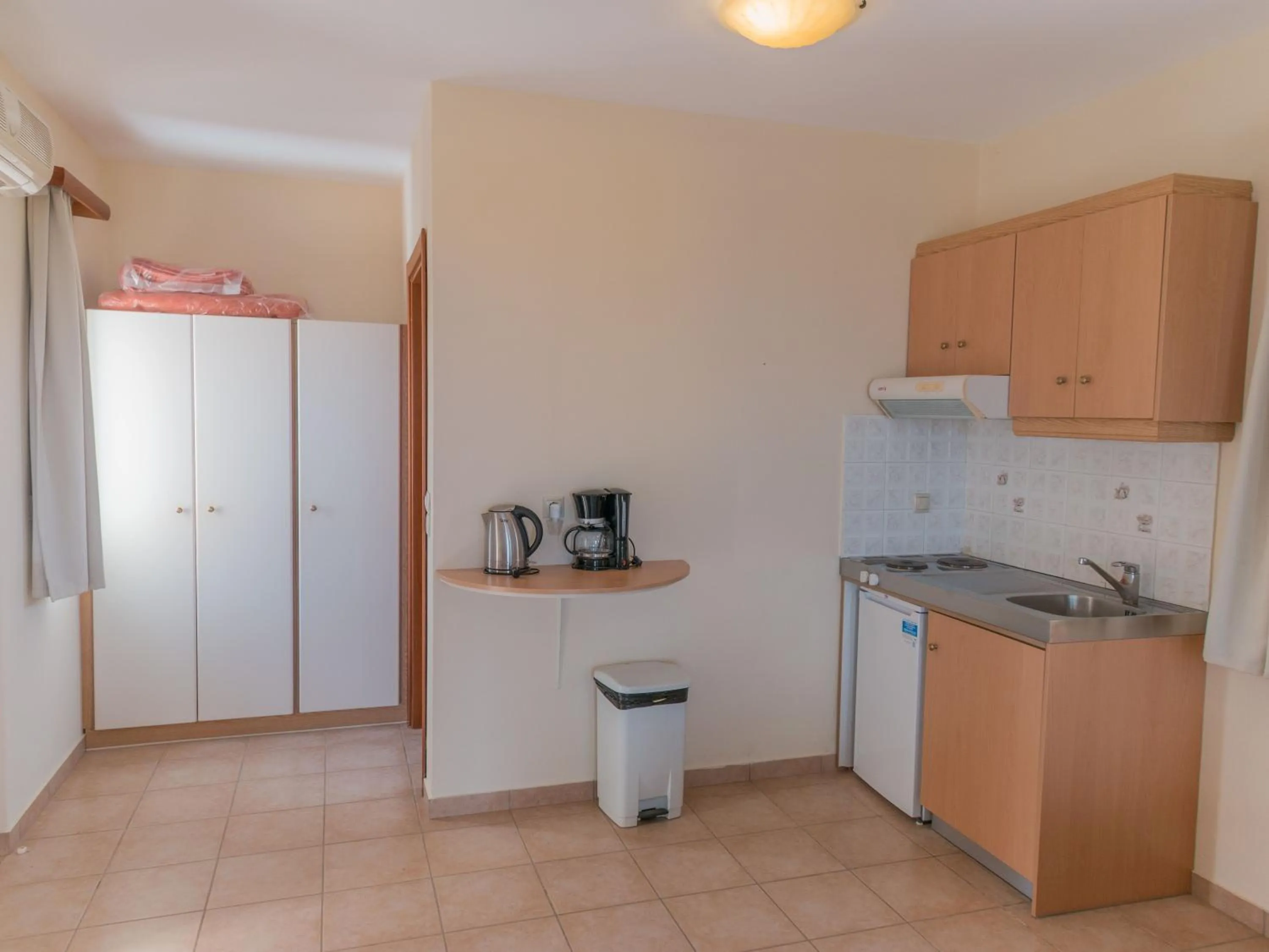 Apartments Hotel & Studios, Xifoupolis