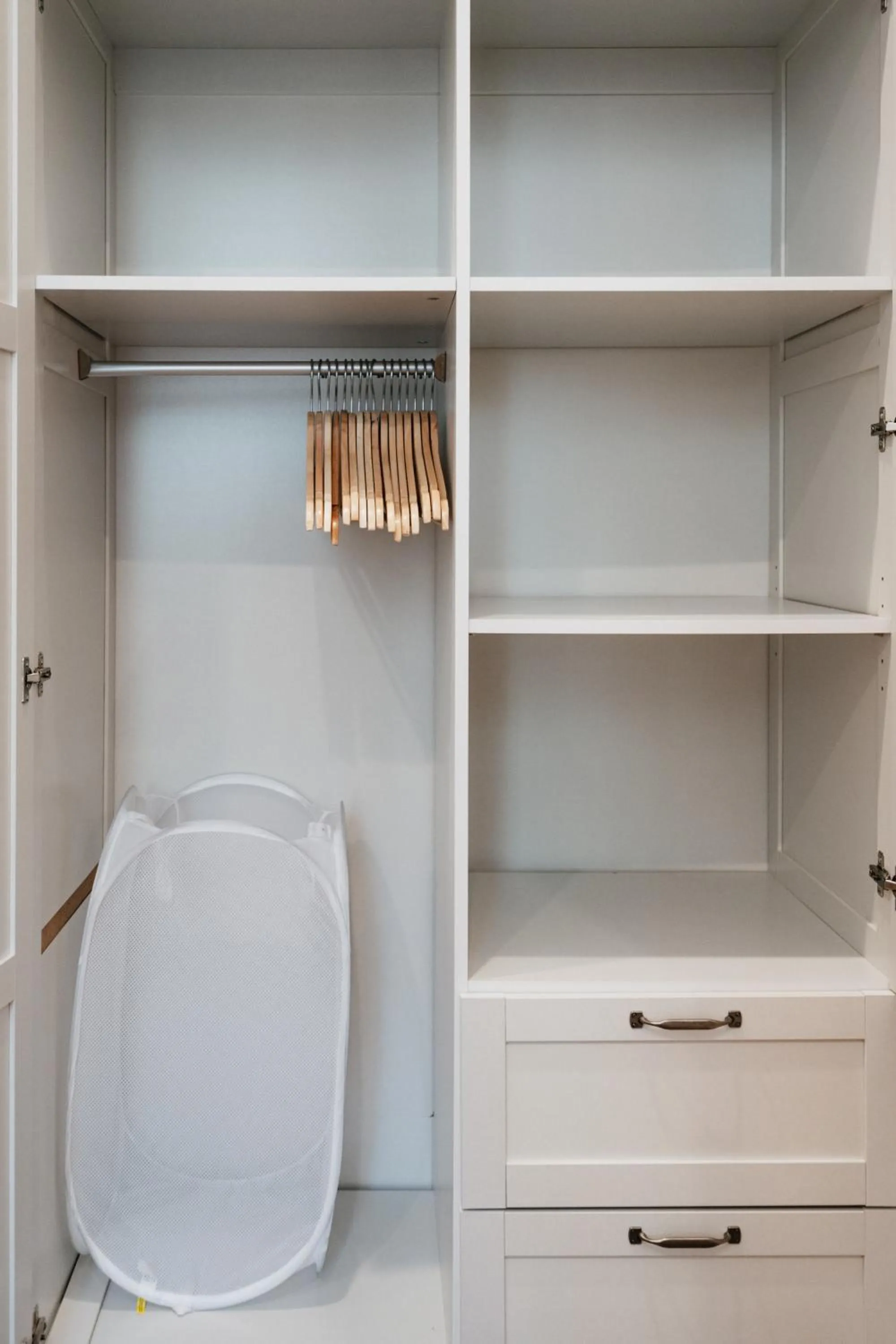 wardrobe in Outsite Chelsea