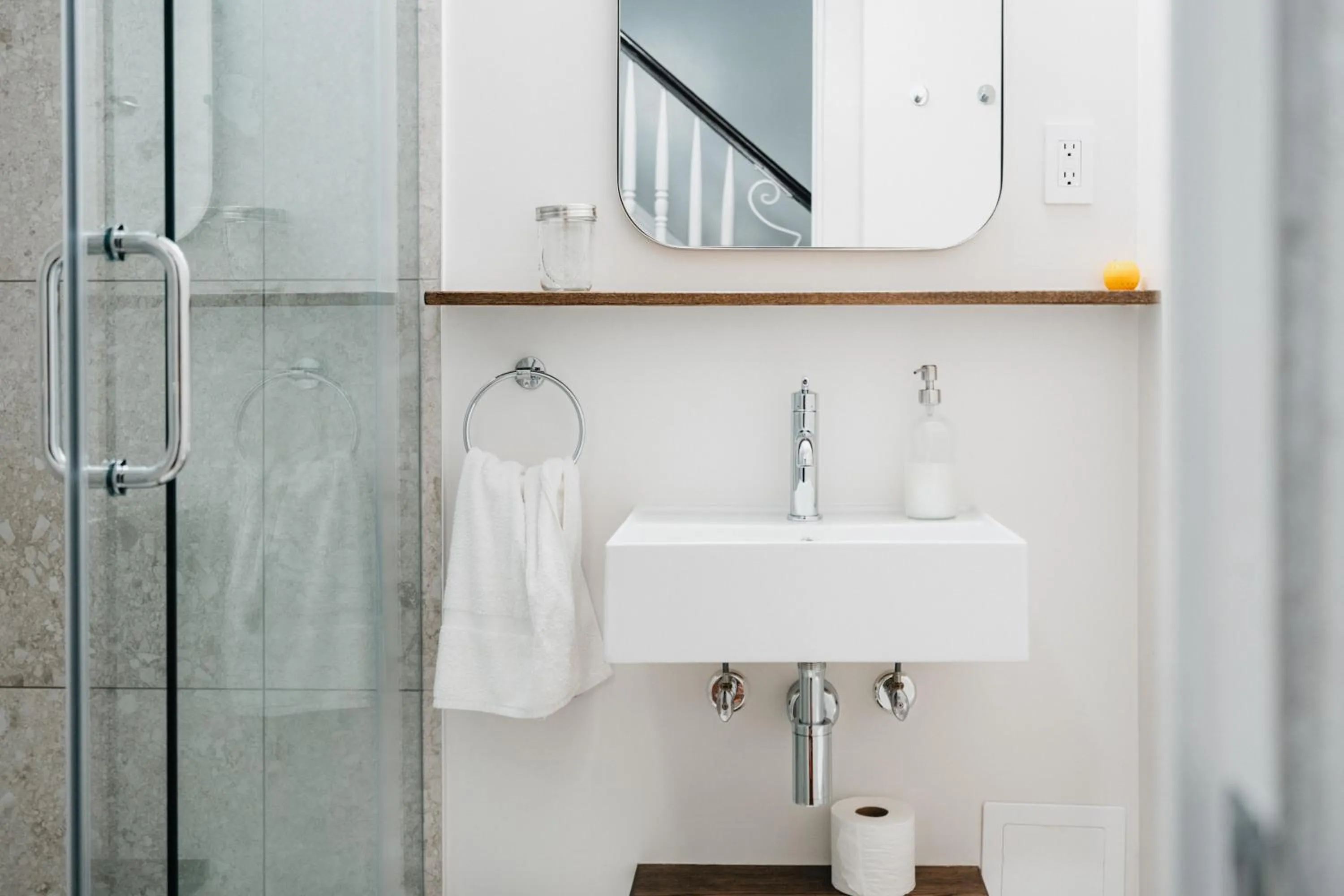 Shower in Outsite Chelsea