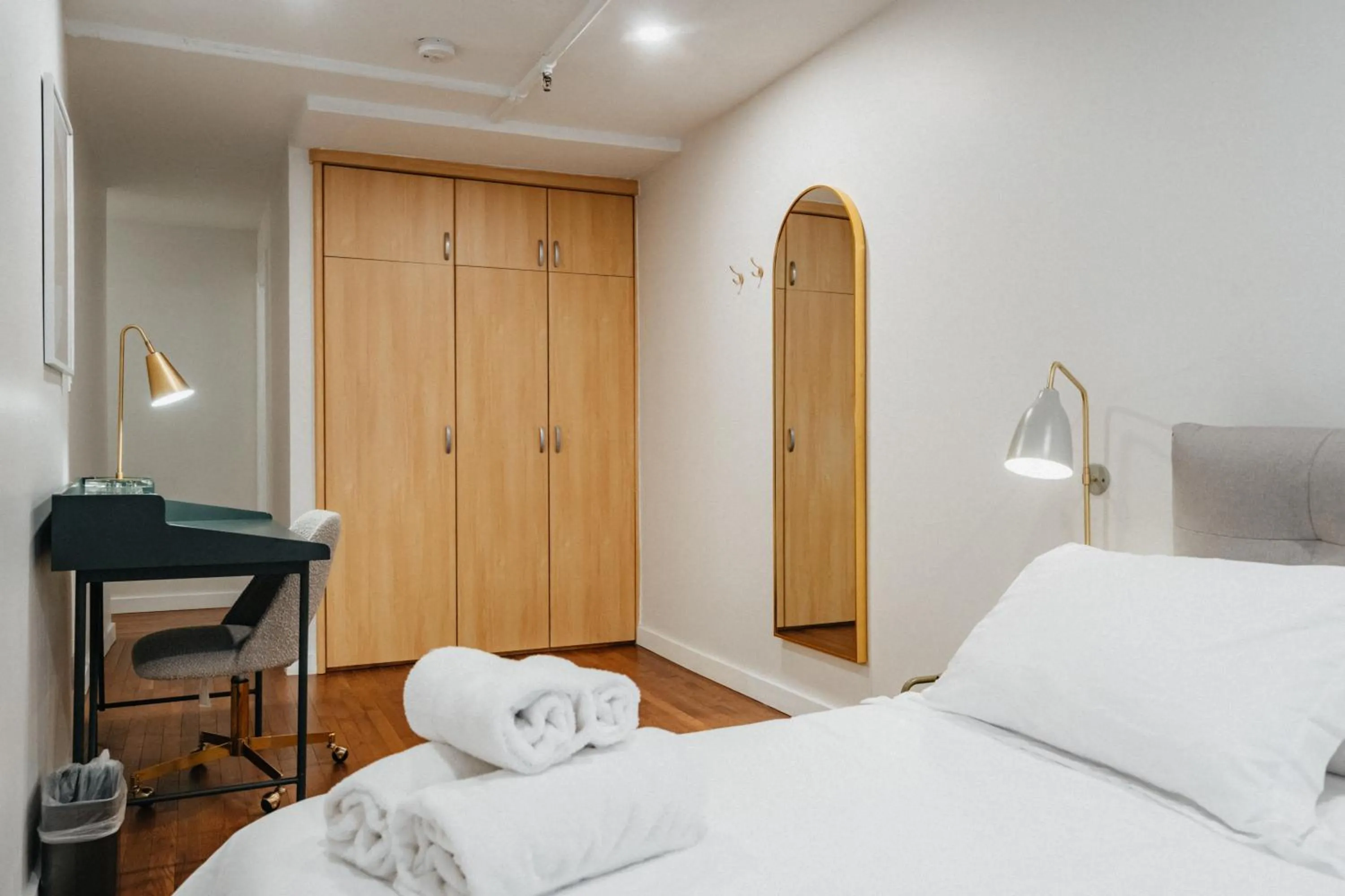 Bed in Outsite Chelsea