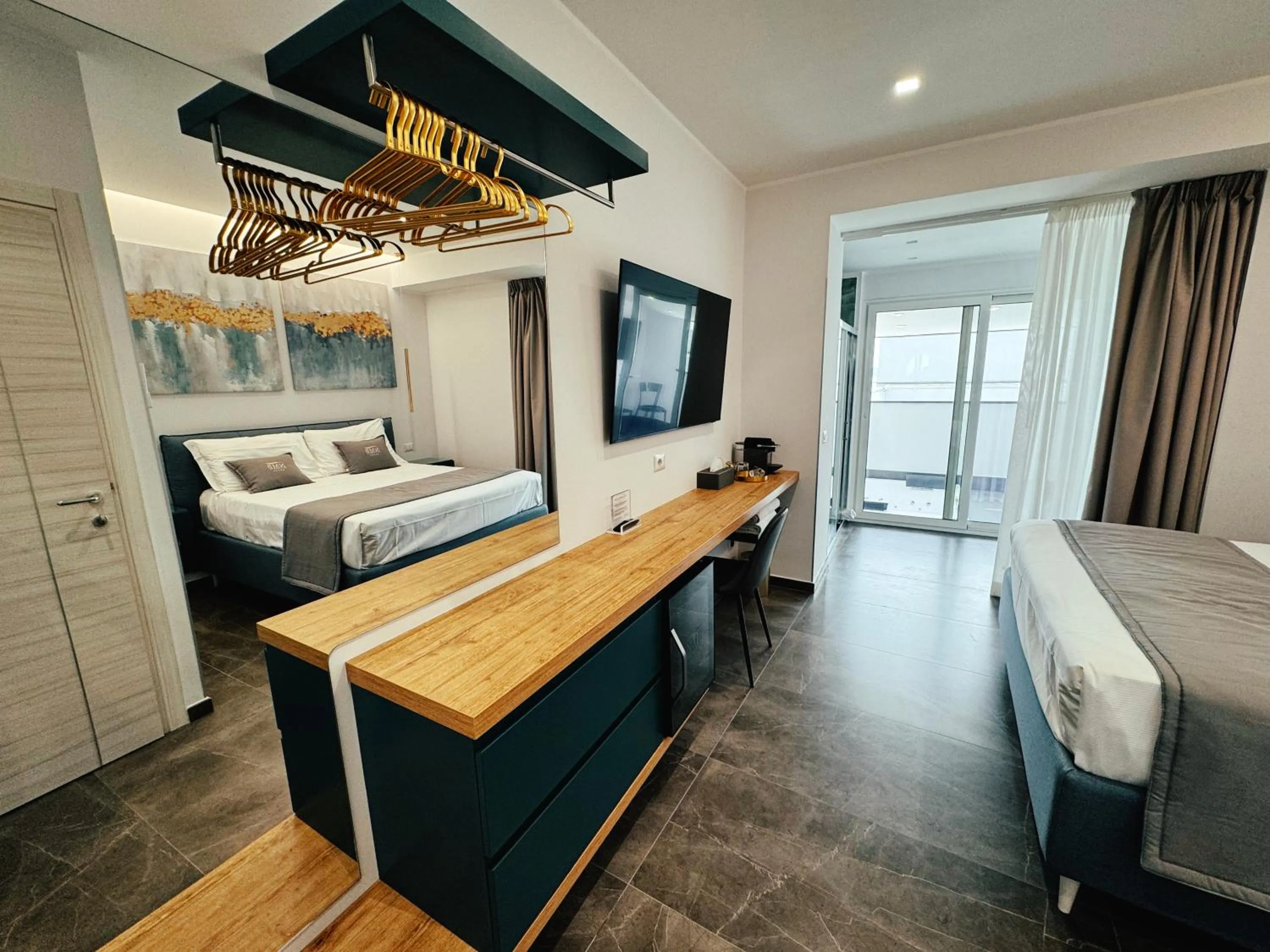 Bed in Naxos Marina Bay