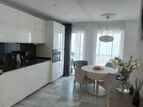2 BR Beachfront apartment in Estepona, Malaga. 2 BR Beachfront apartment in Estepona, Malaga.