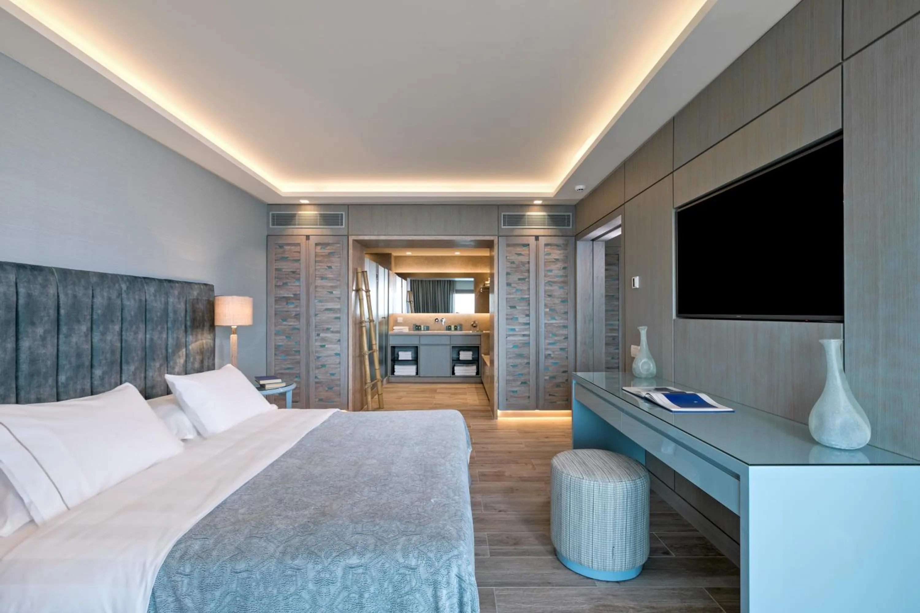 Bedroom, Bed in Amada Colossos Resort