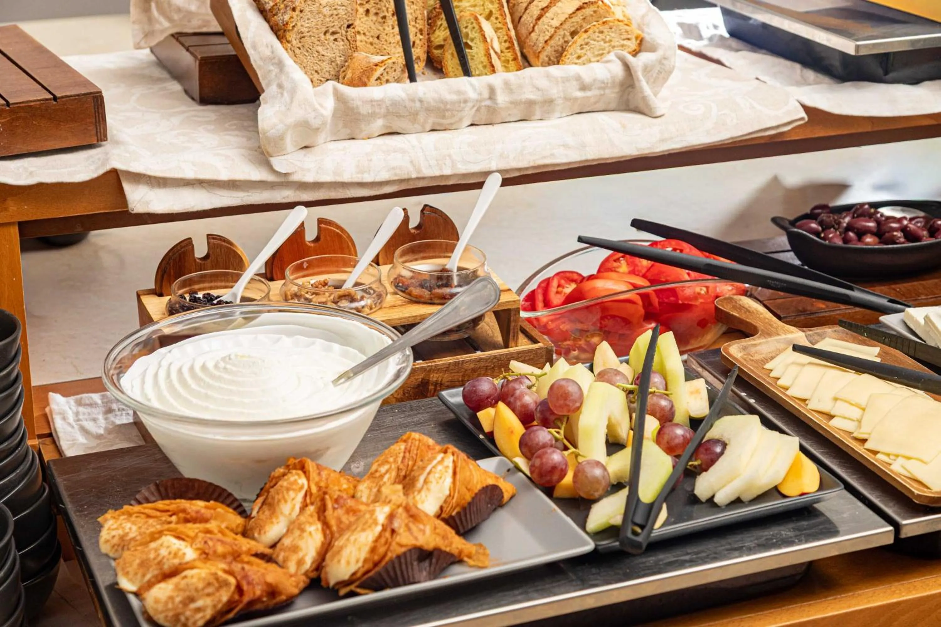 Food and drinks in Bella Vista Beach Hotel