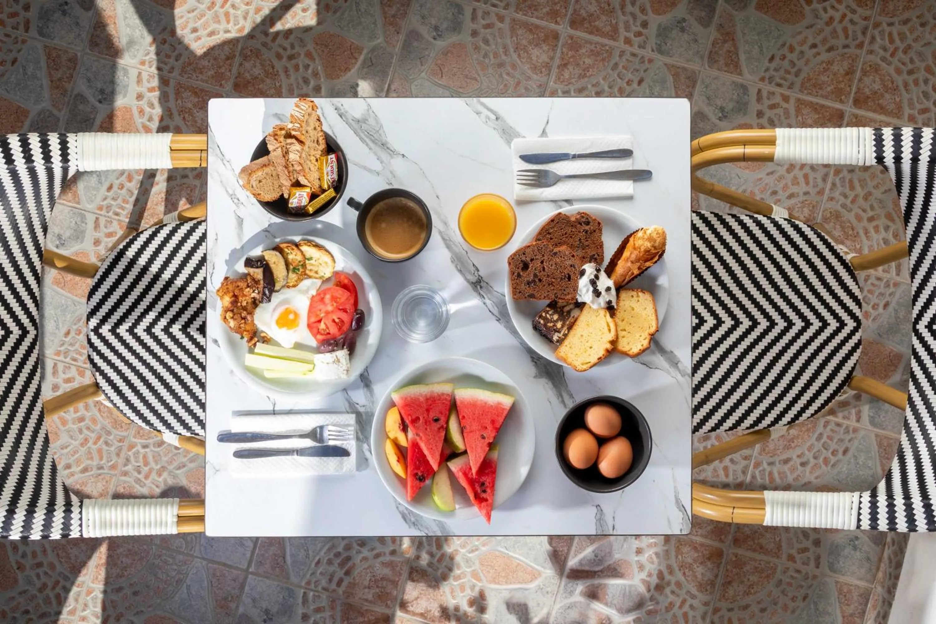 Food and drinks in Bella Vista Beach Hotel