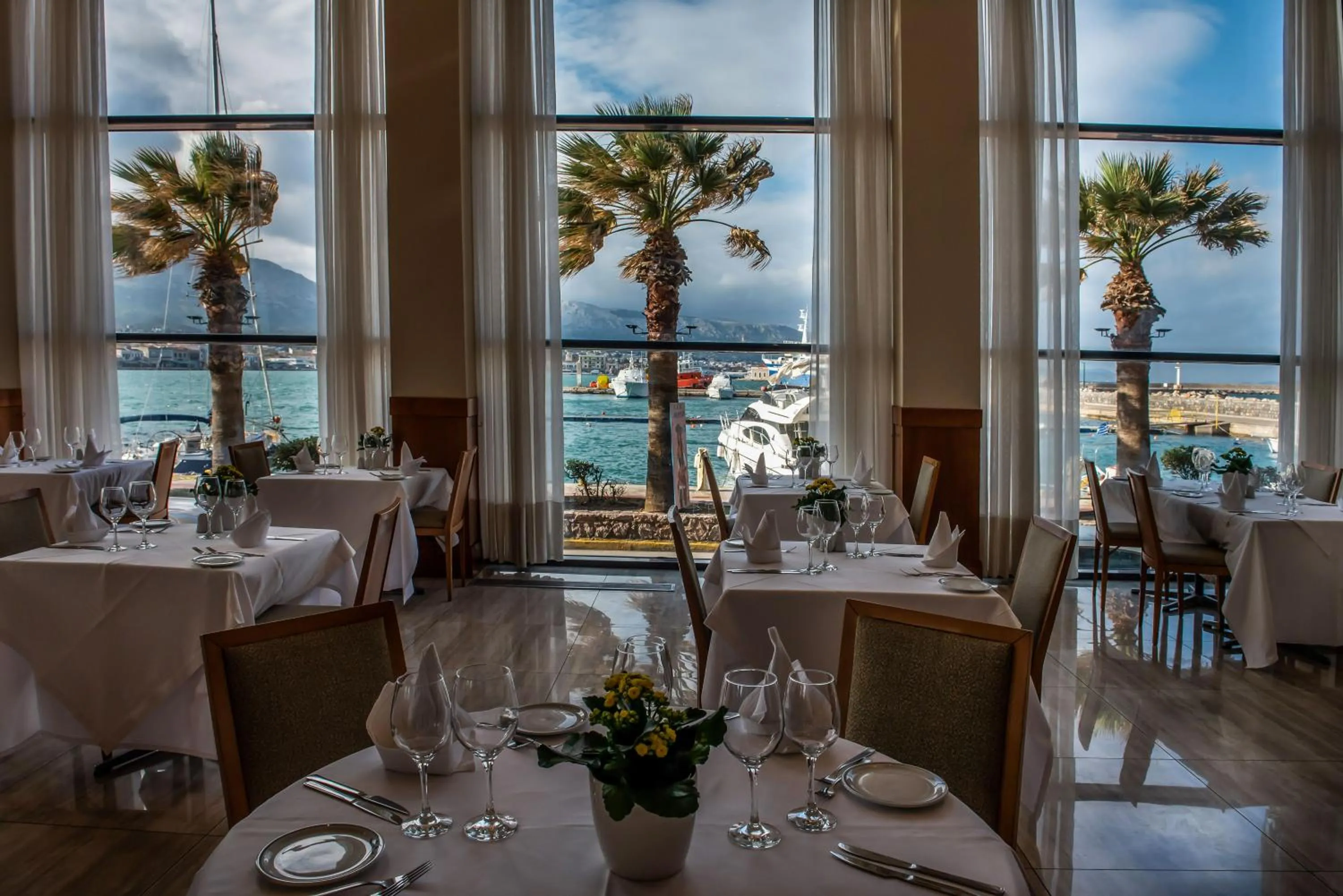 Restaurant/places to eat in Chios Chandris