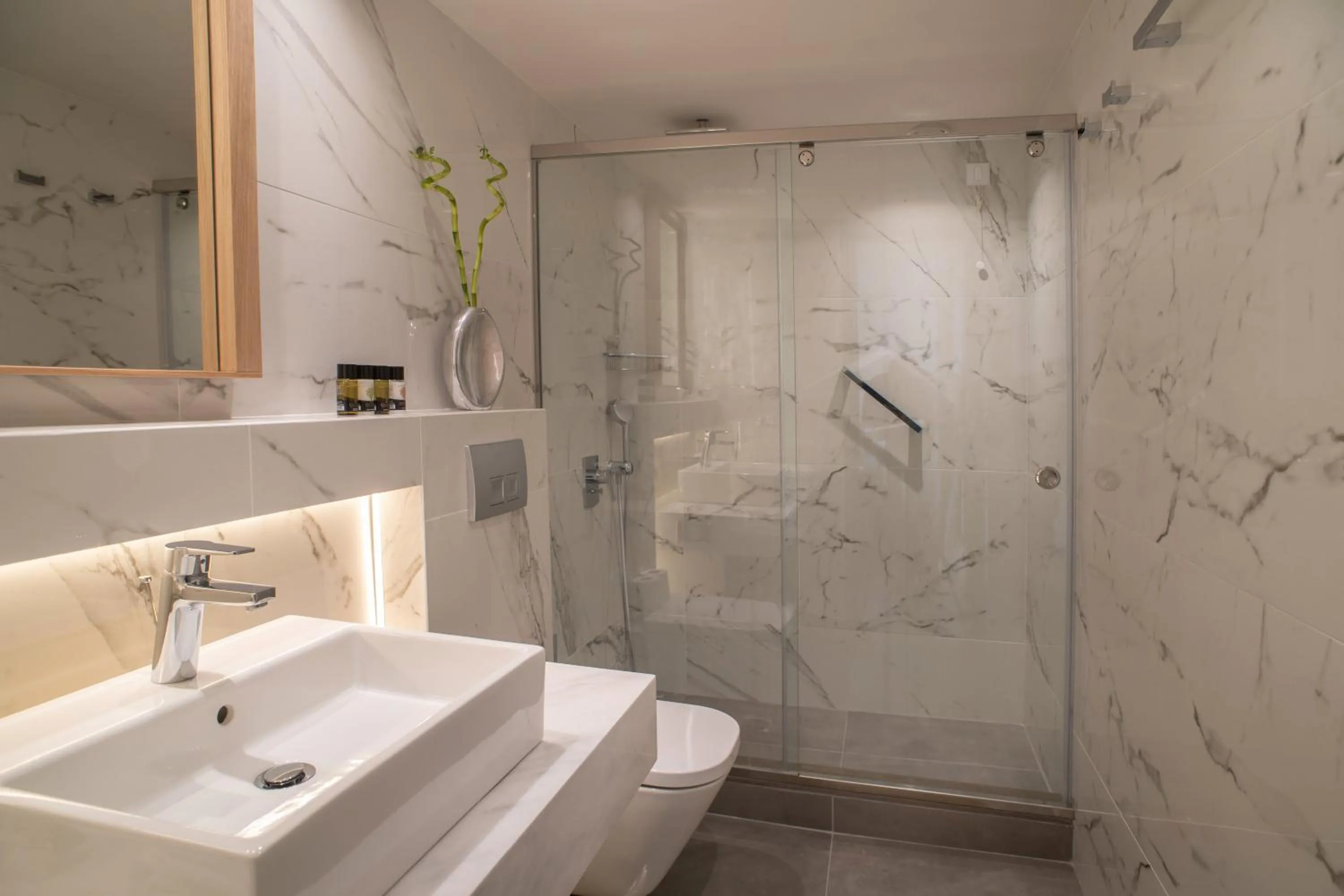 Bathroom in Chios Chandris