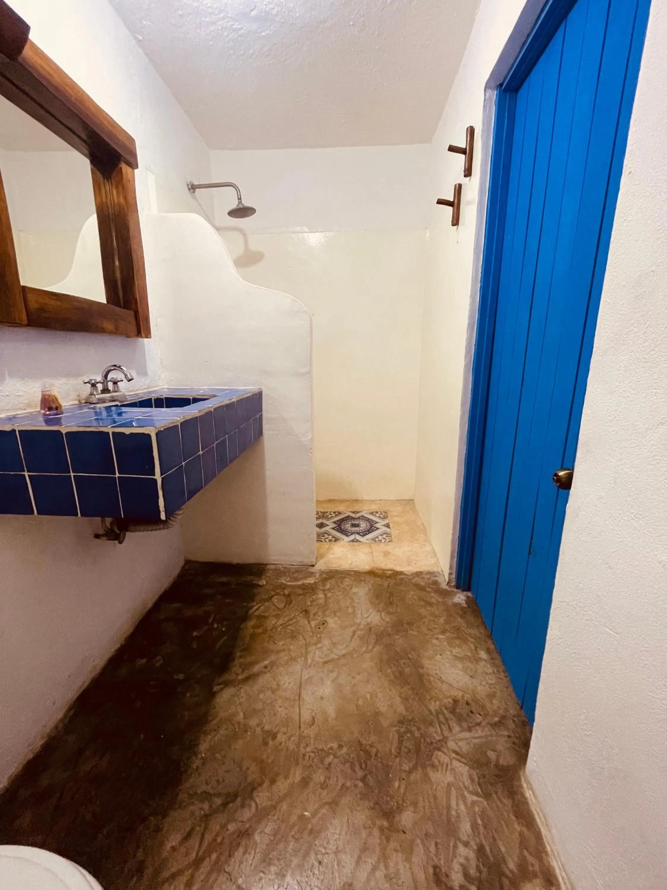 Bathroom, Bed in MIO Tulum Hotel Boutique