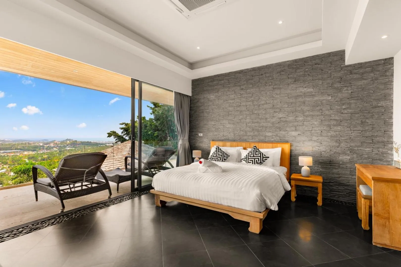 Bed in Villa Firefly- Spectacular Family Friendly Villa