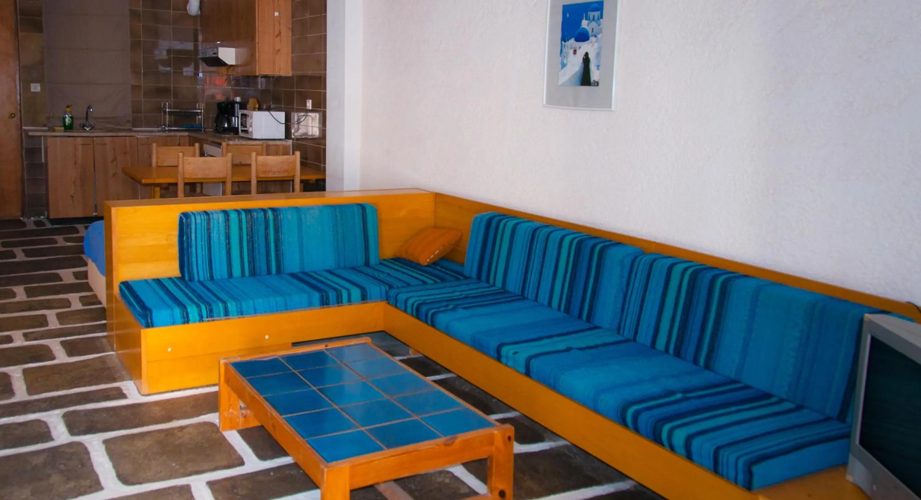 Seating area in Apollonia Hotel Apartments