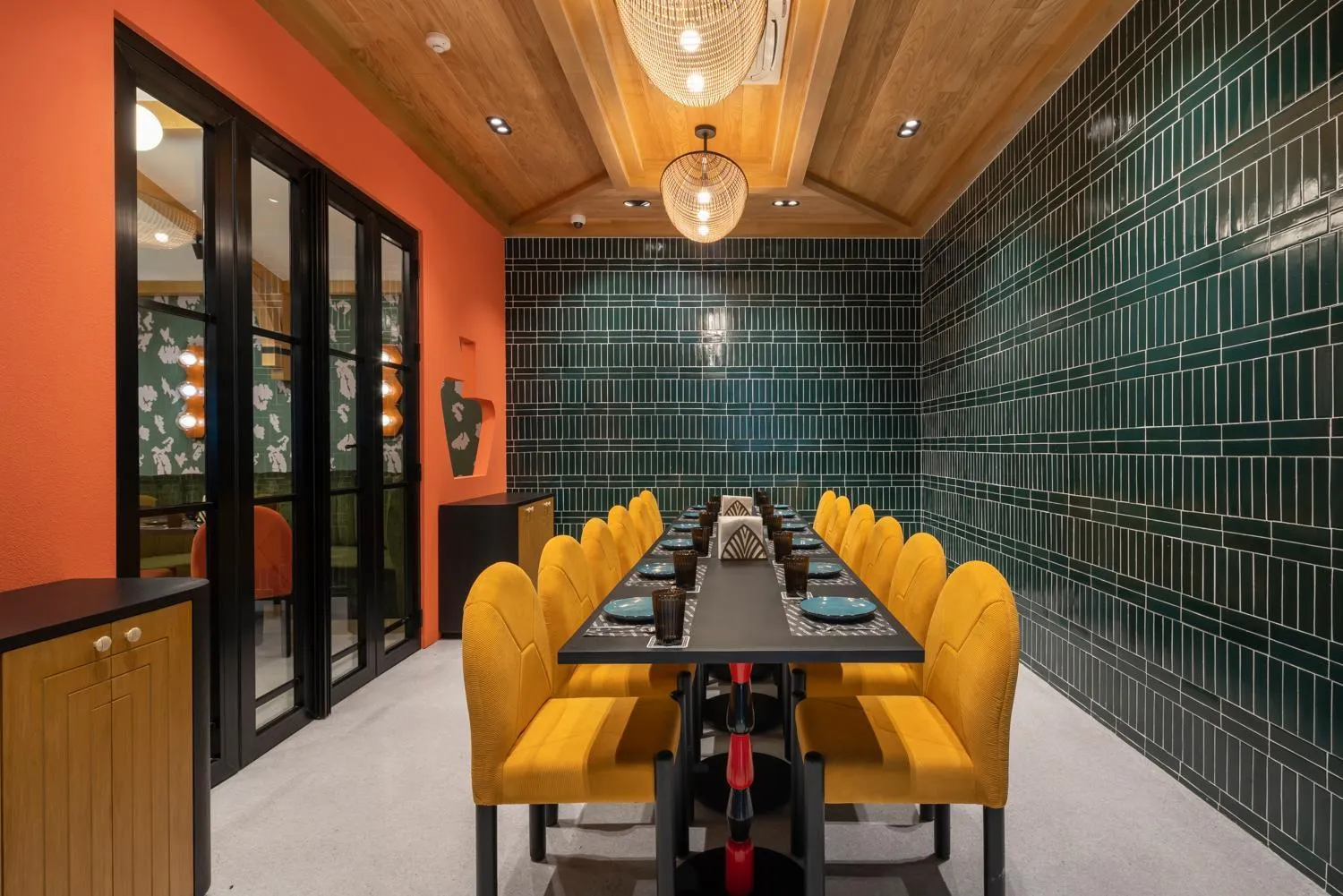 Restaurant/places to eat in Hotel Sapin