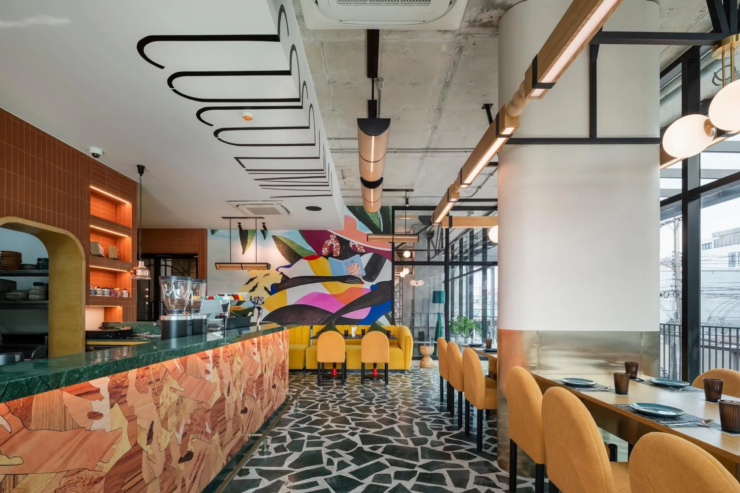 Restaurant/places to eat in Hotel Sapin