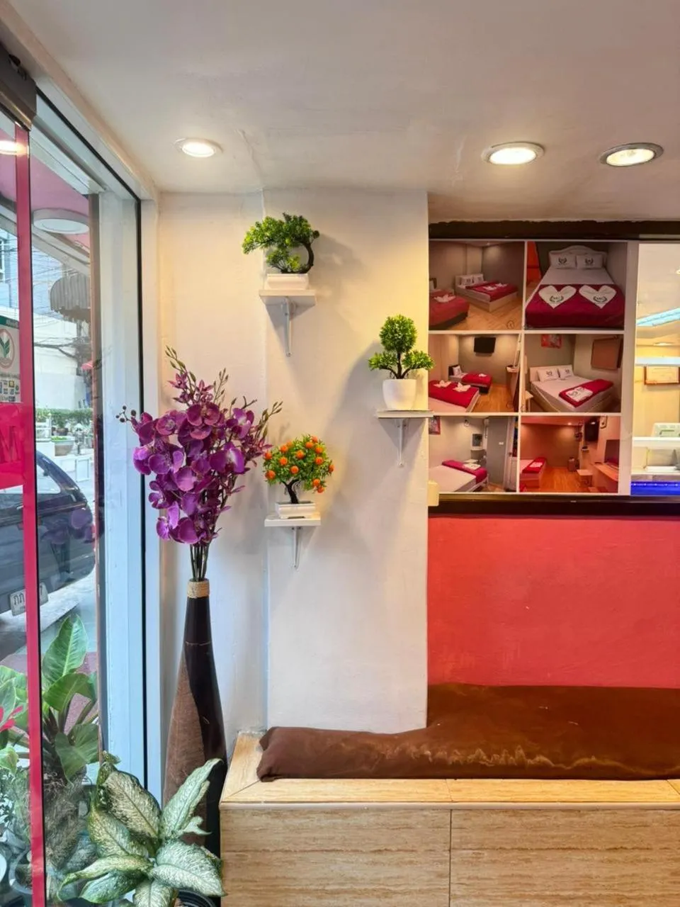 Seating area in Miracle Gallery Hotel