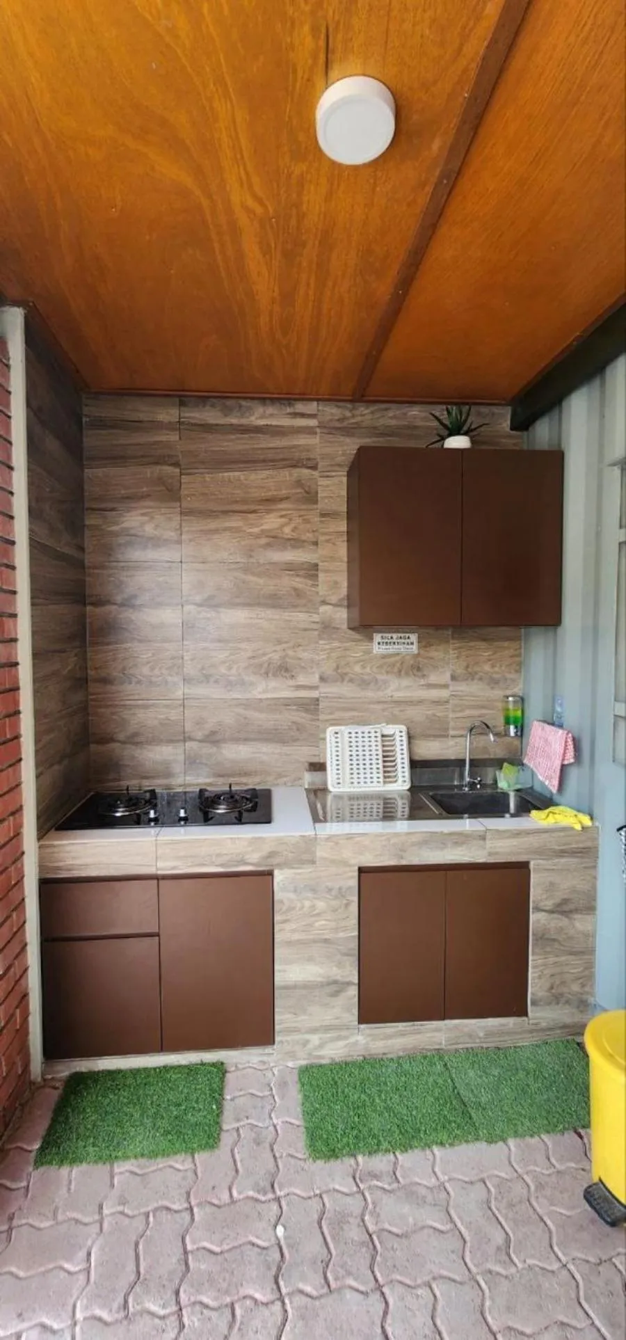 Kitchen or kitchenette in Grapevine Garden