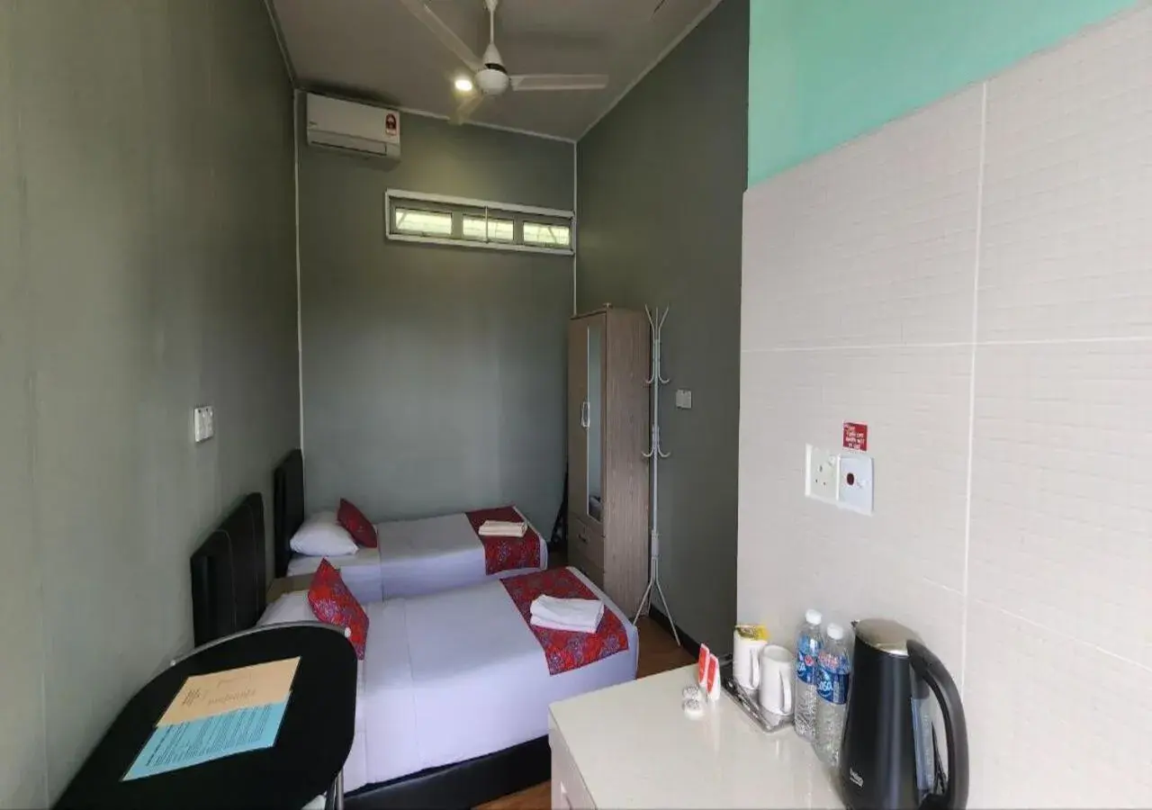 Twin Room with Private Bathroom in Grapevine Garden Twin Room with Private Bathroom in Grapevine Garden