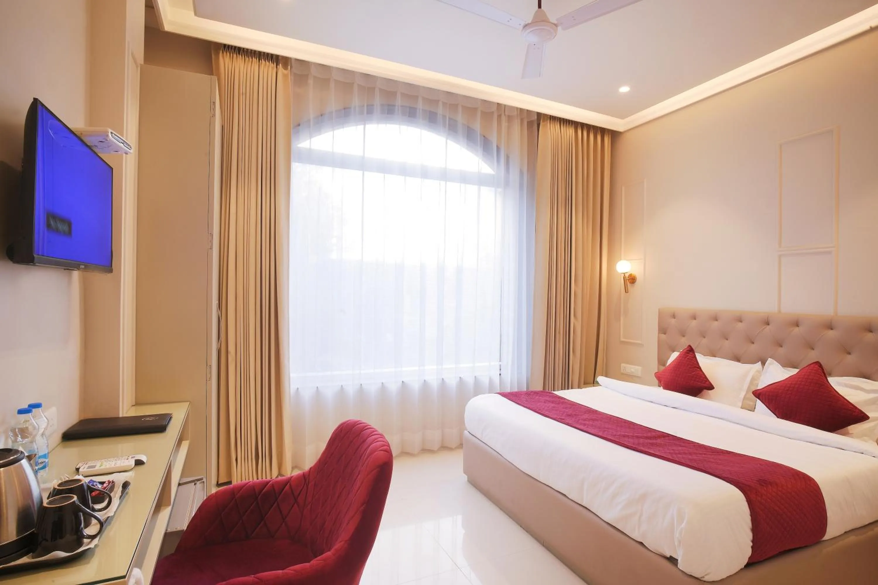 Bed in Hotel Green Land Heights