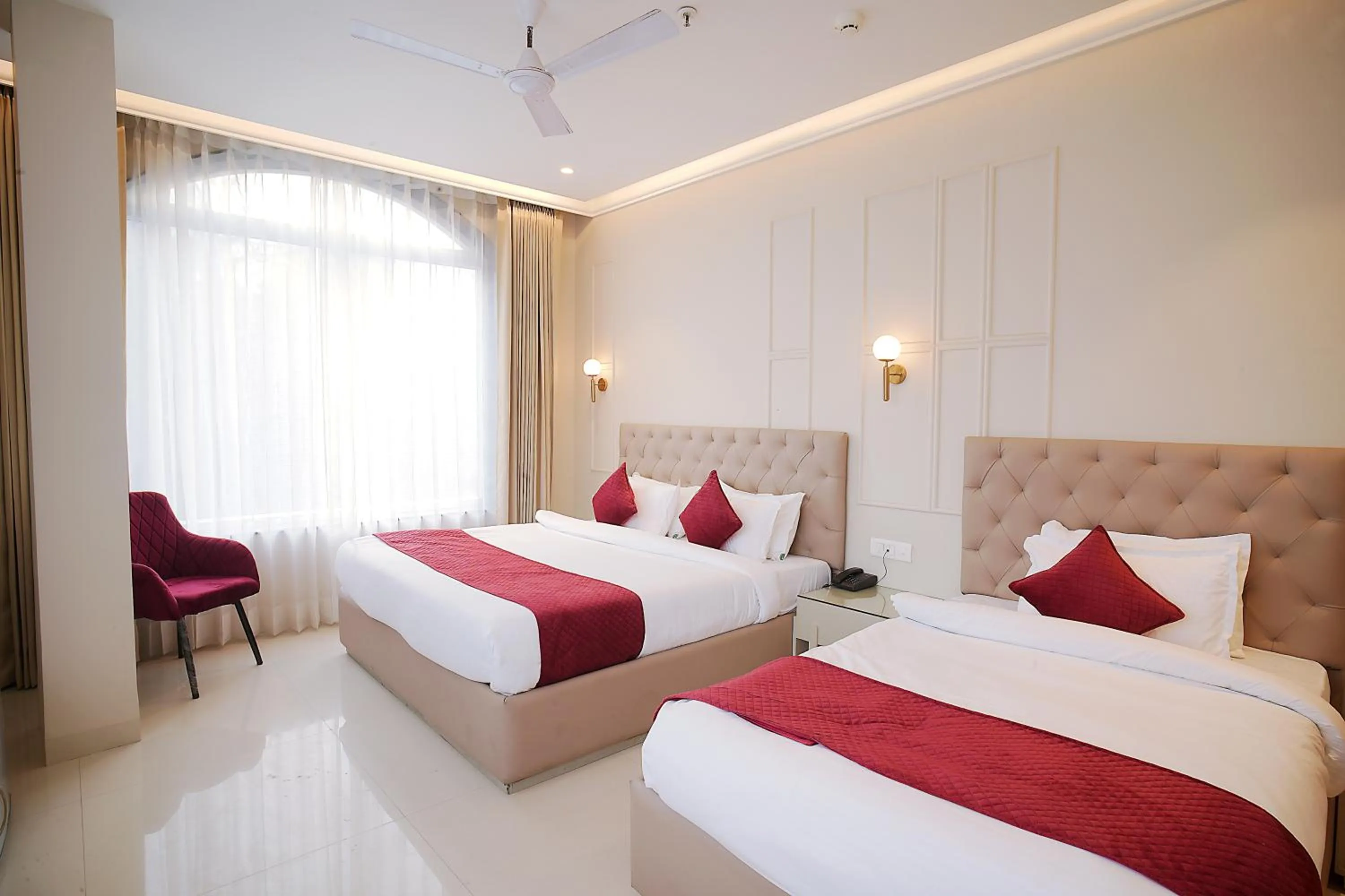 Bed in Hotel Green Land Heights