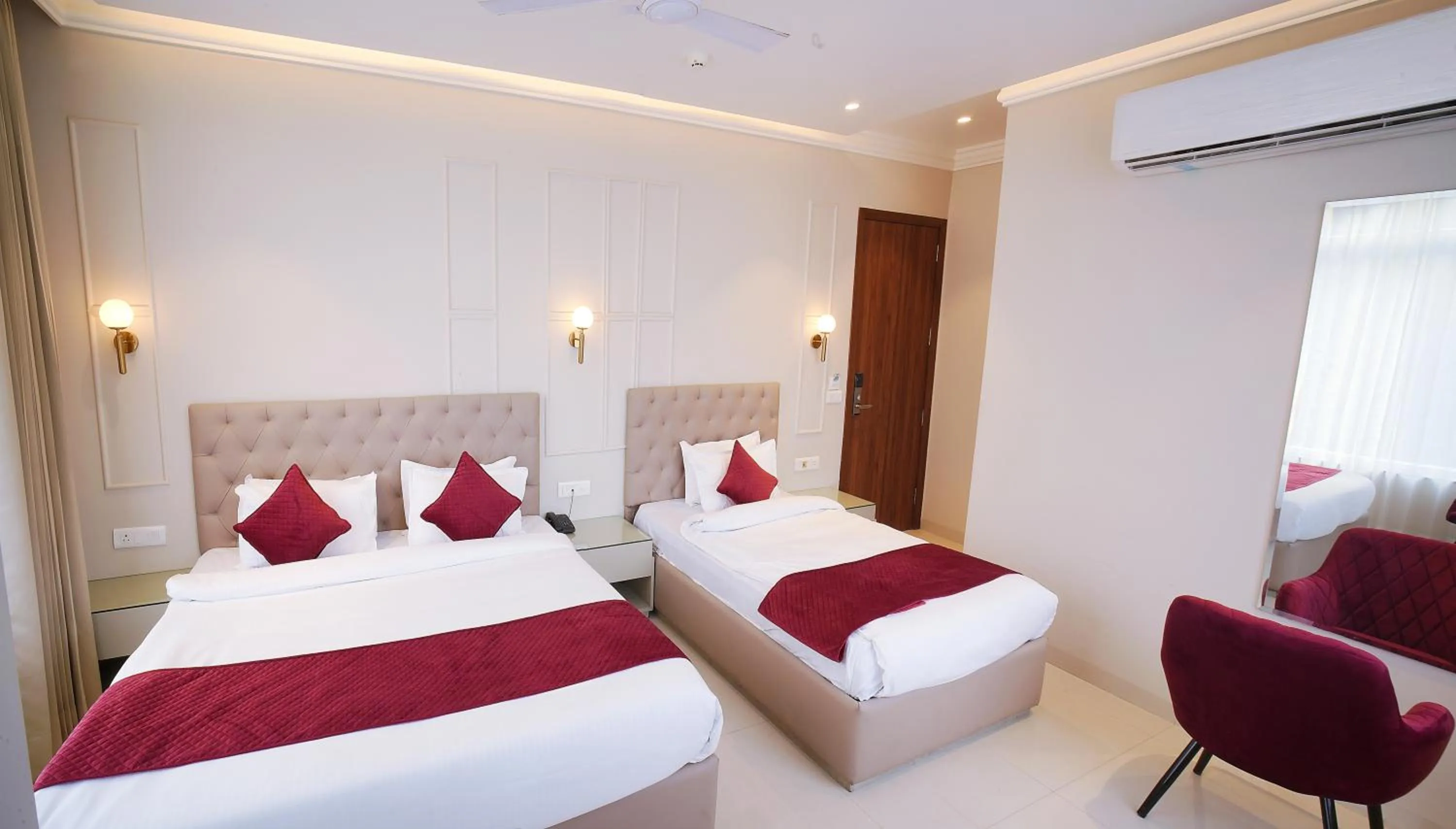 Bed in Hotel Green Land Heights