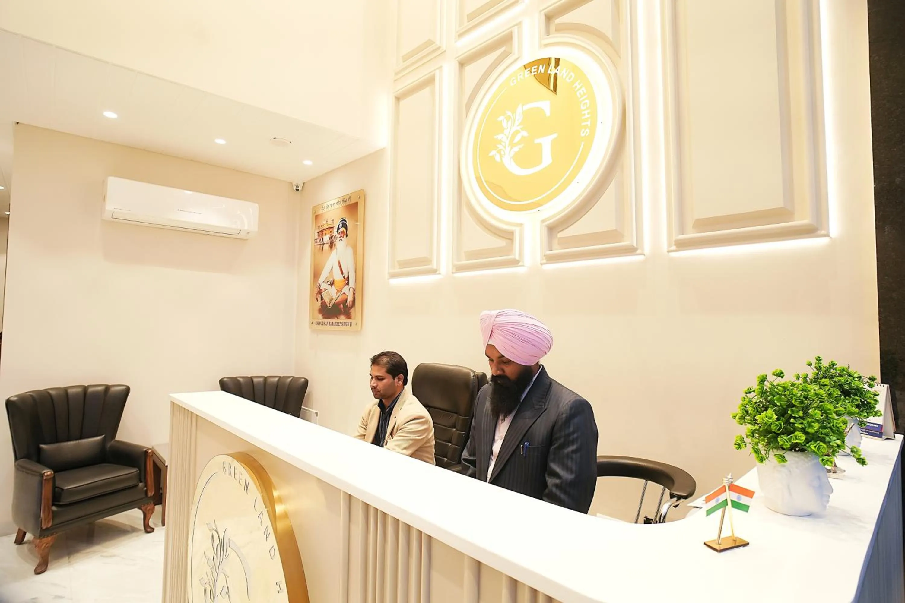 Lobby or reception in Hotel Green Land Heights