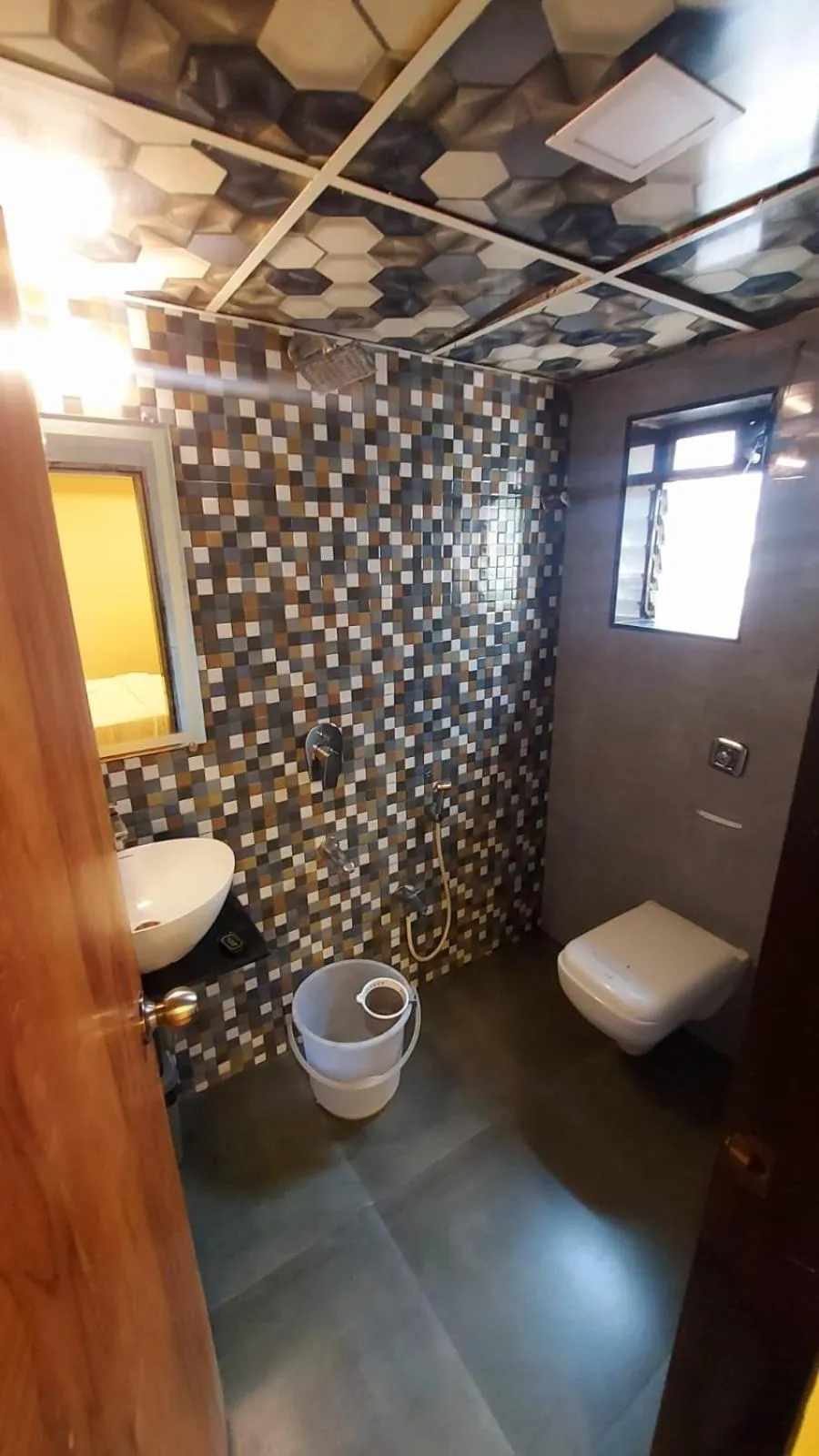 Bathroom in HOTEL RIGGA INN KOKILABEN DHIRUBHAI AMBANI Hospital