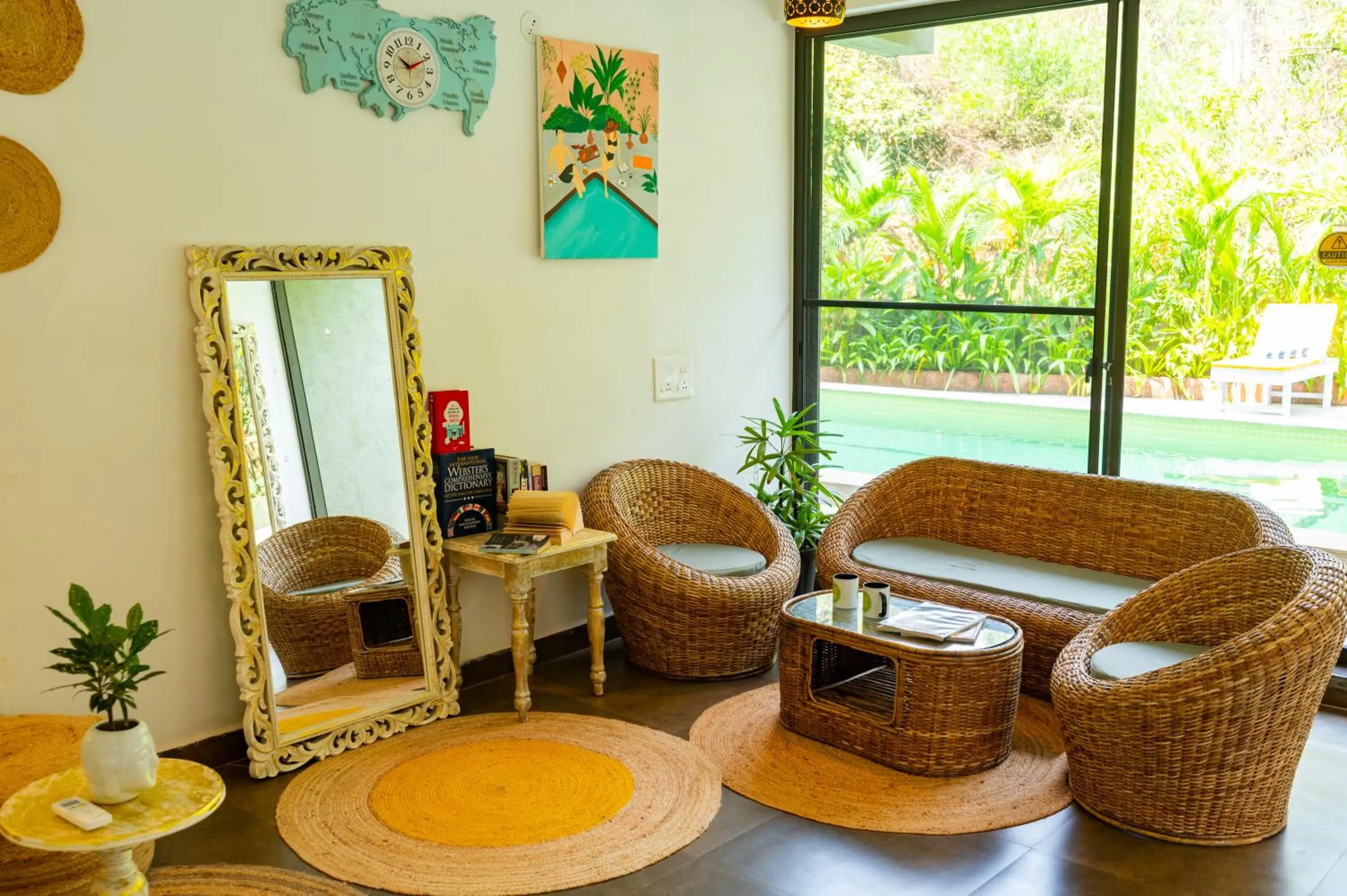 Seating area in Locomo Boutique, Morjim - Cozy tropical stay, near beach