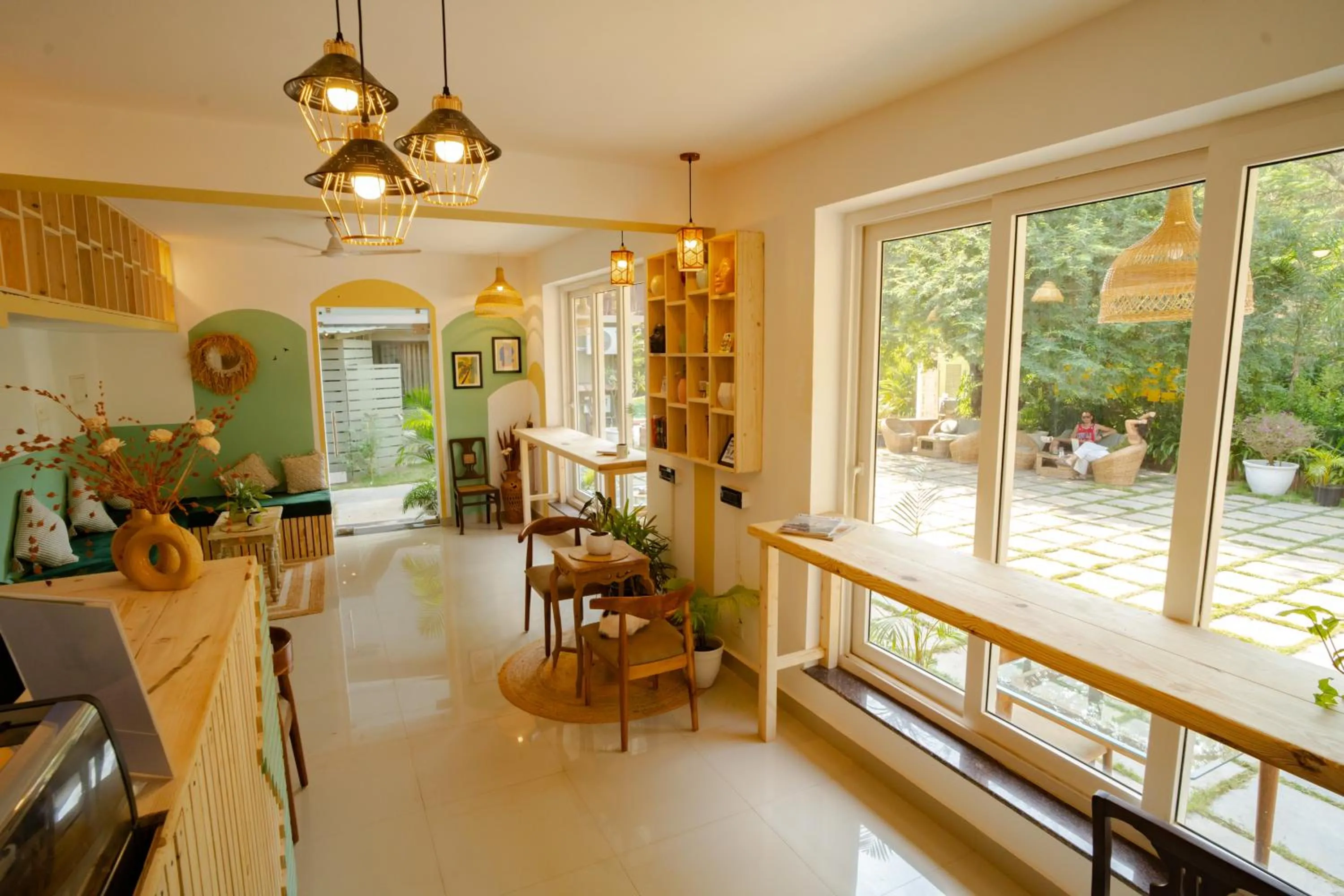 Seating area in Locomo Boutique, Morjim - Cozy tropical stay, near beach