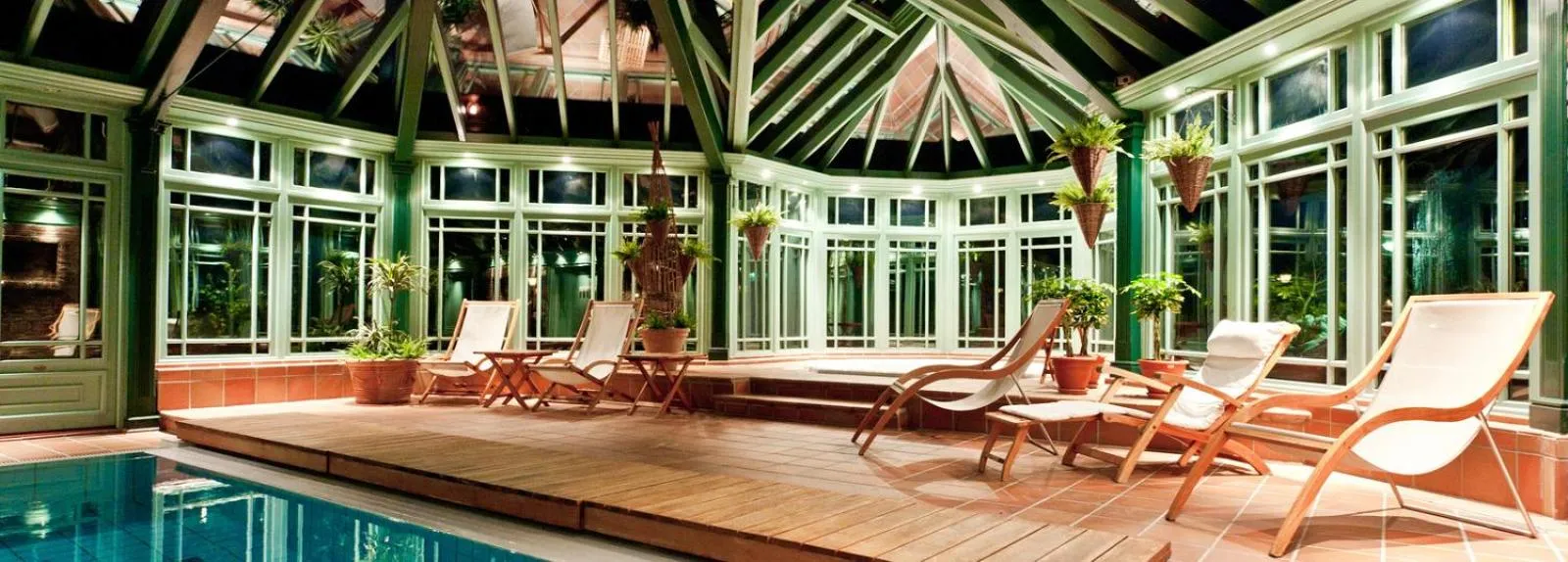 Swimming pool in Engø Gård Hotel & Restaurant