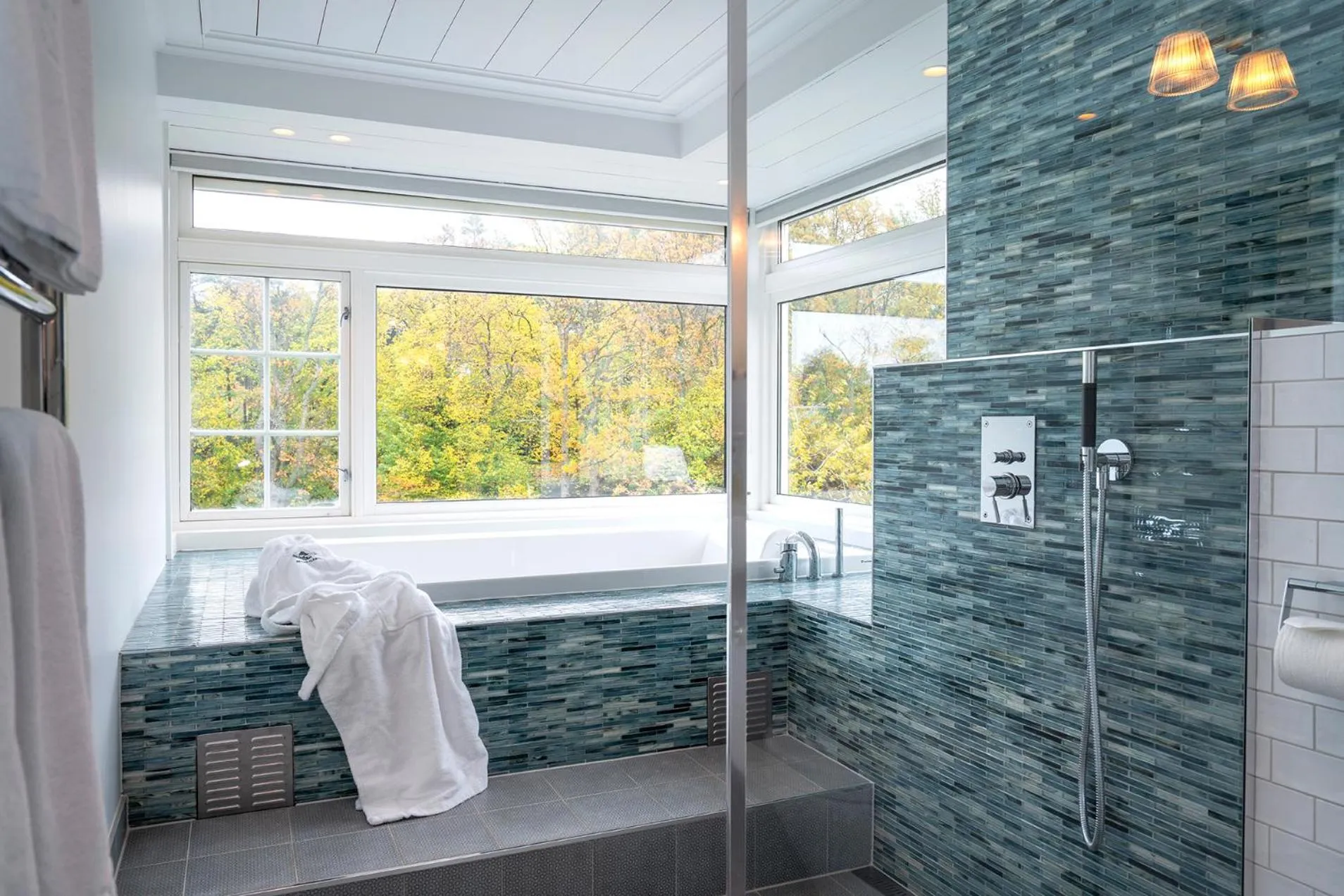 Bathroom in Engø Gård Hotel & Restaurant