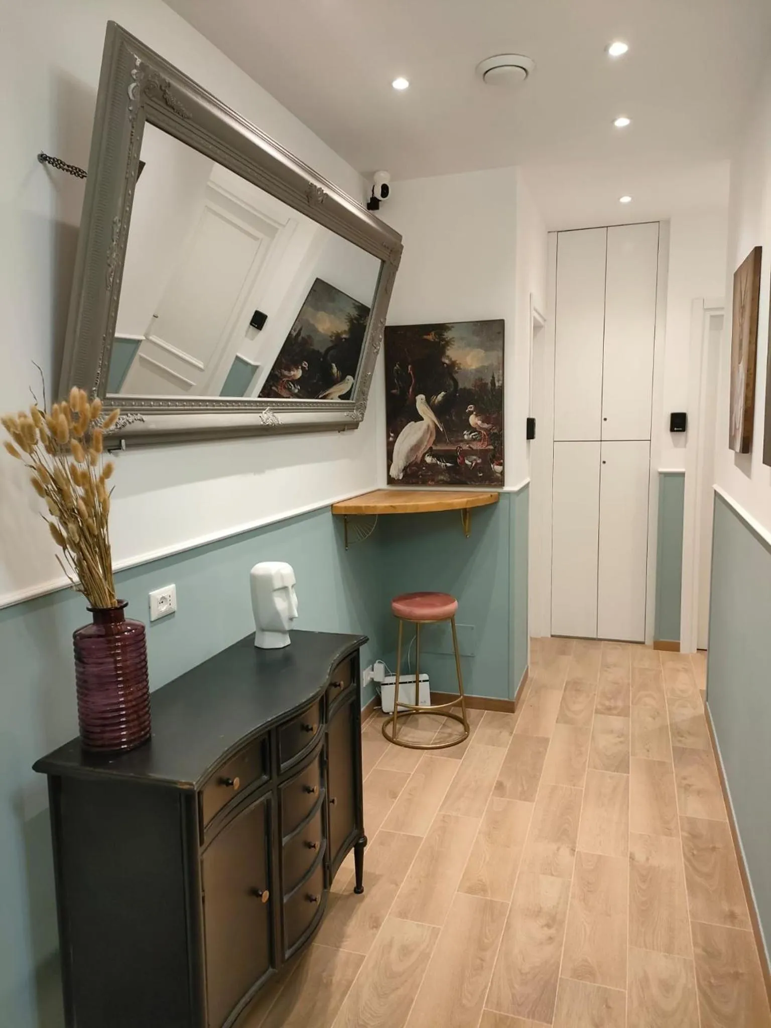 hair dresser in Smart Guesthouse Termini