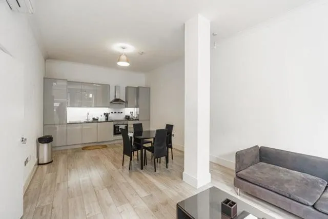 The Apartments Kensington High Street