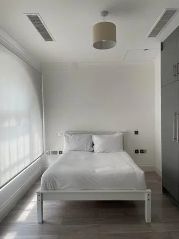 The Apartments Kensington High Street