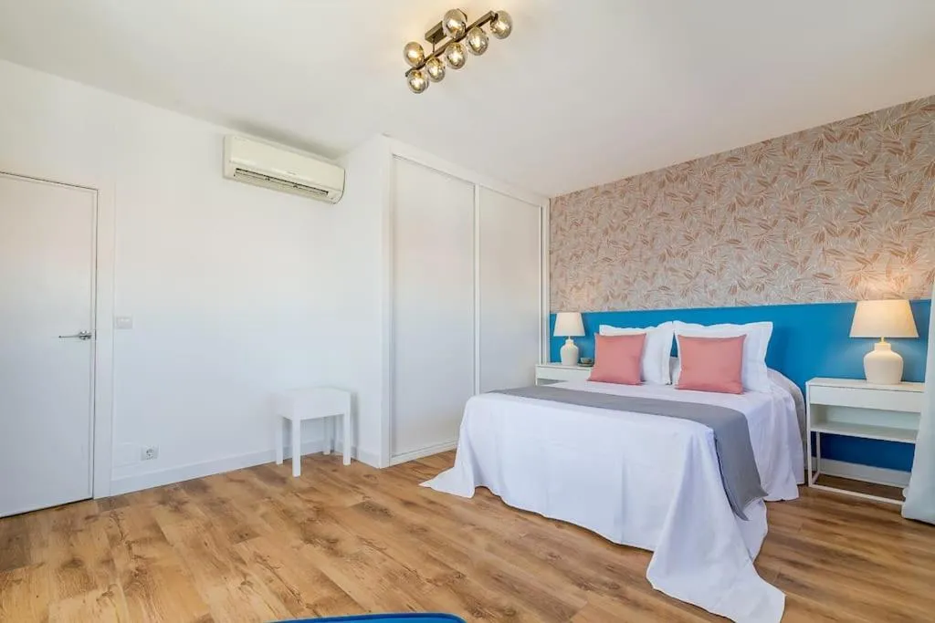 Bedroom in Apartamento con terraza en Barrio de Salamanca