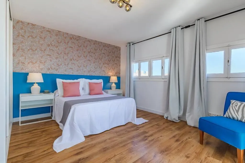 Bedroom in Apartamento con terraza en Barrio de Salamanca